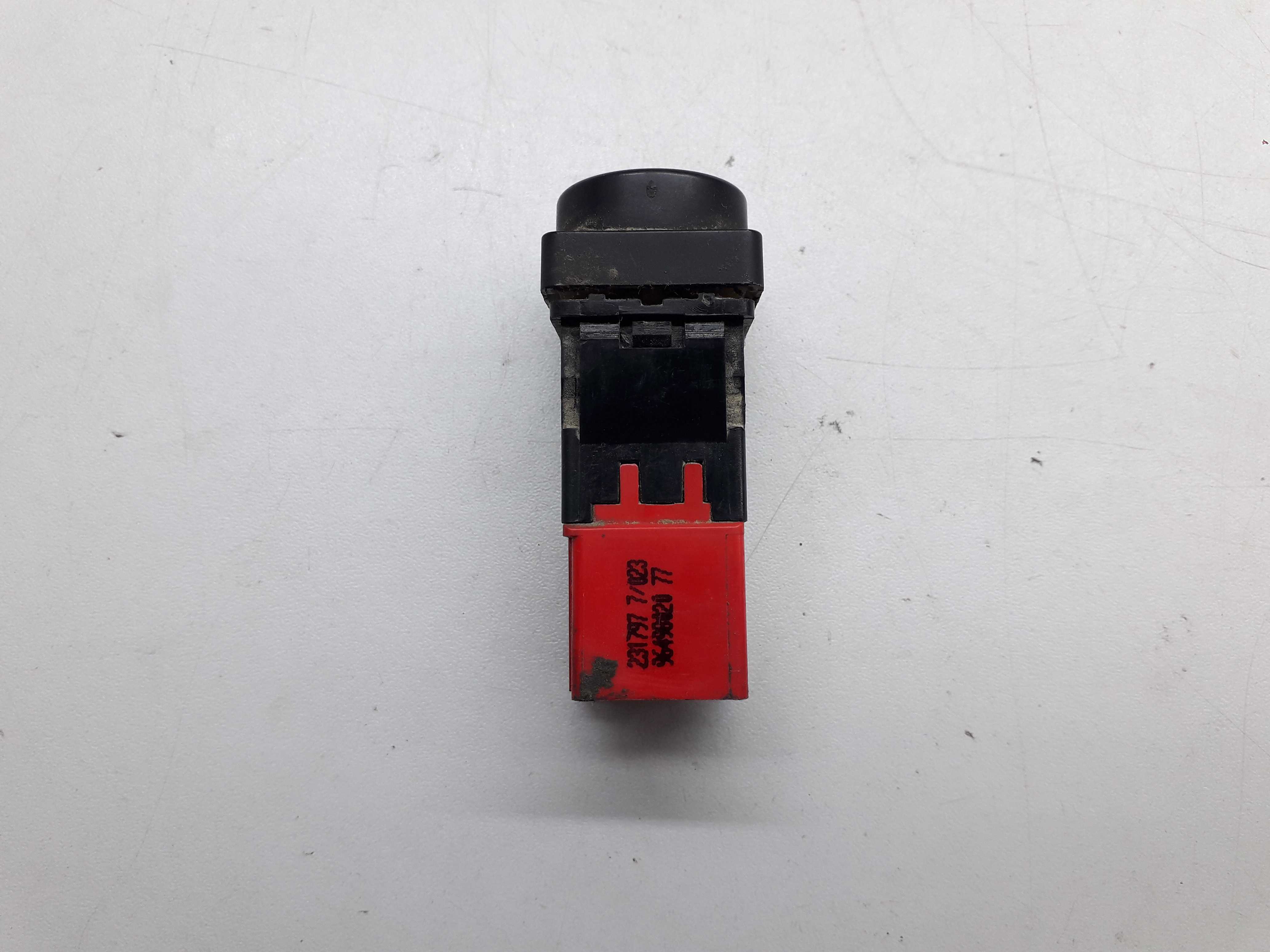 Botão Trava Vidro Elétrico Citroen Xsara Picasso 05/12 4