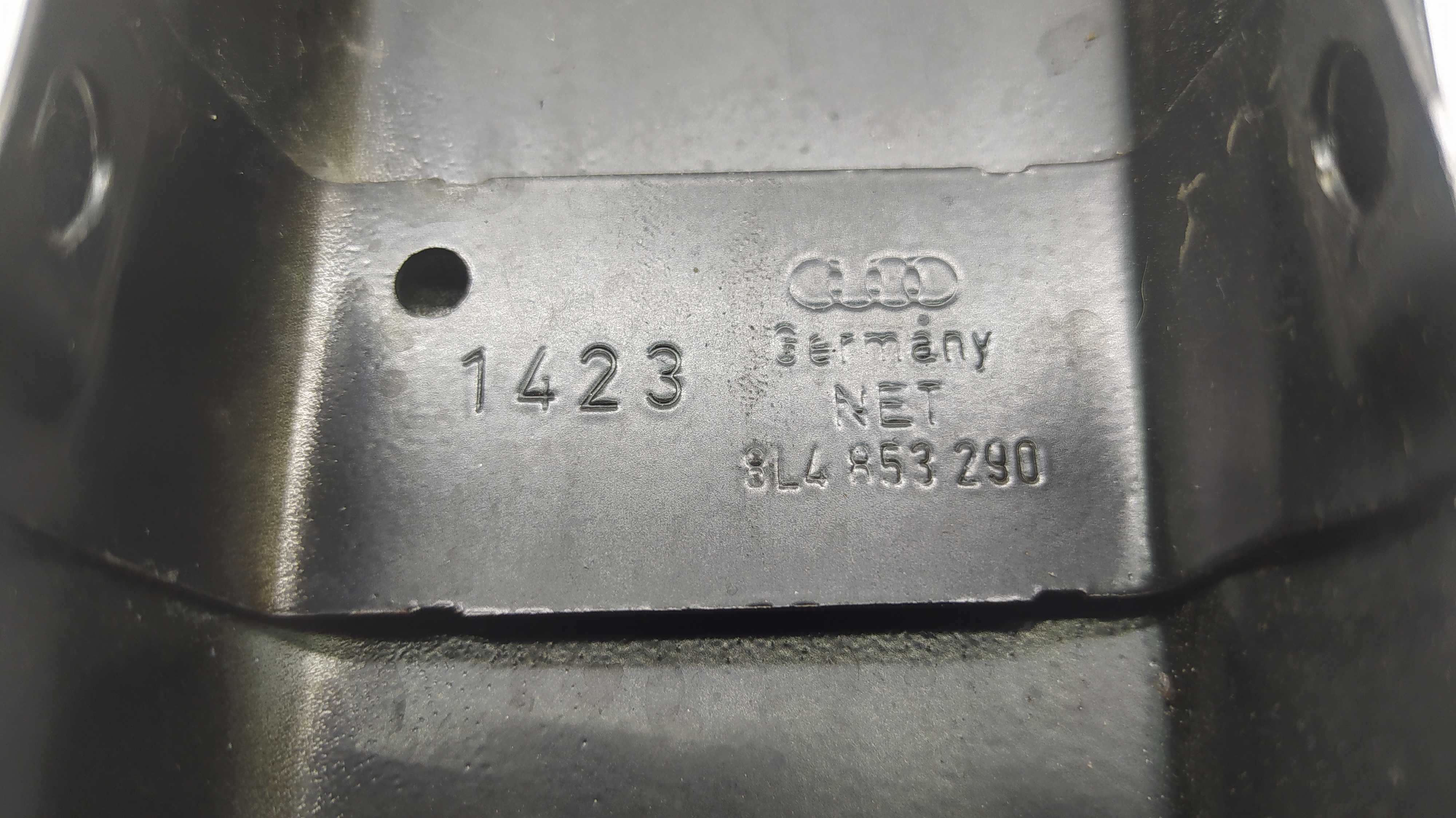 Acabamento Da Coluna Da Porta Direita Audi A3 4