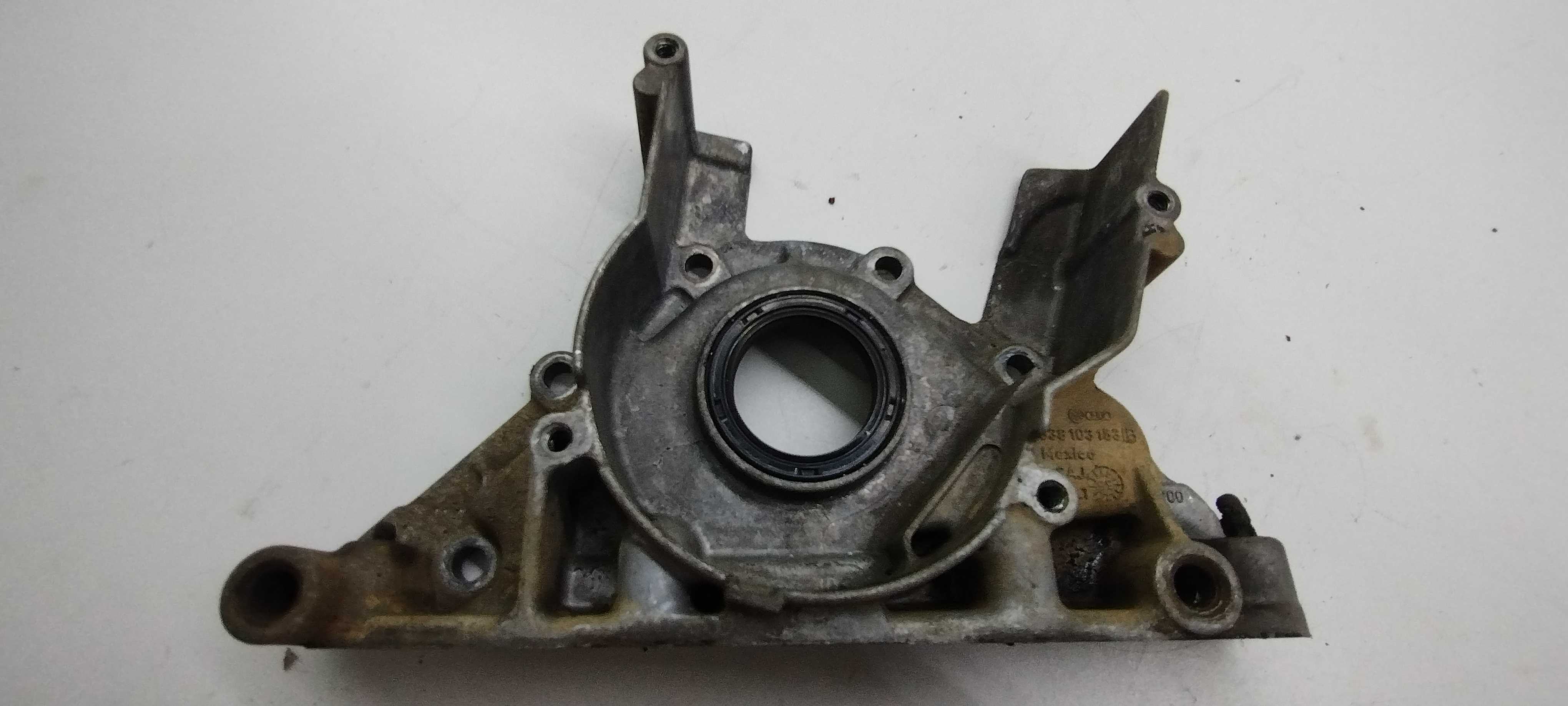 Flange Motor Volkswagen Golf 1.6 2009 2