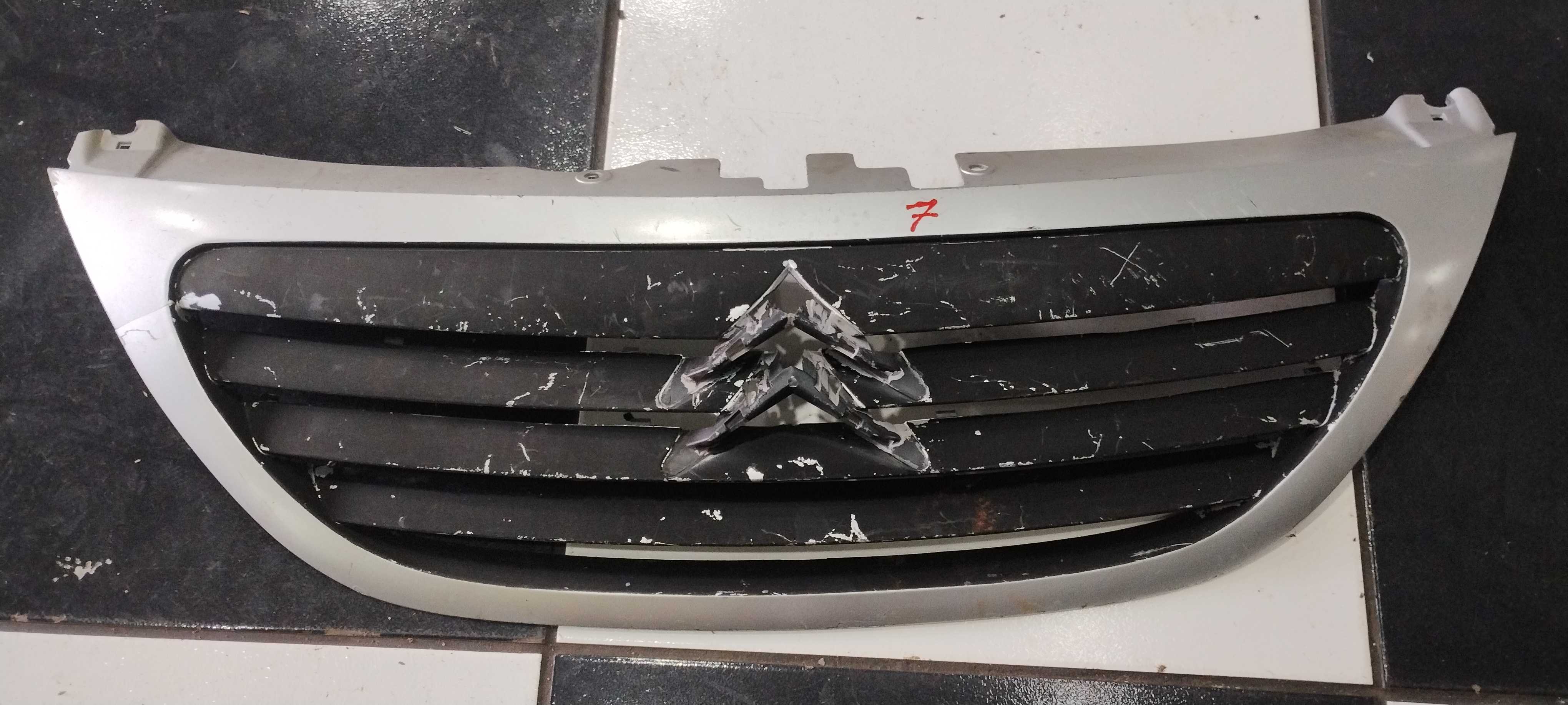 Grade Para-Choque Citroen C3 2008/2012 2