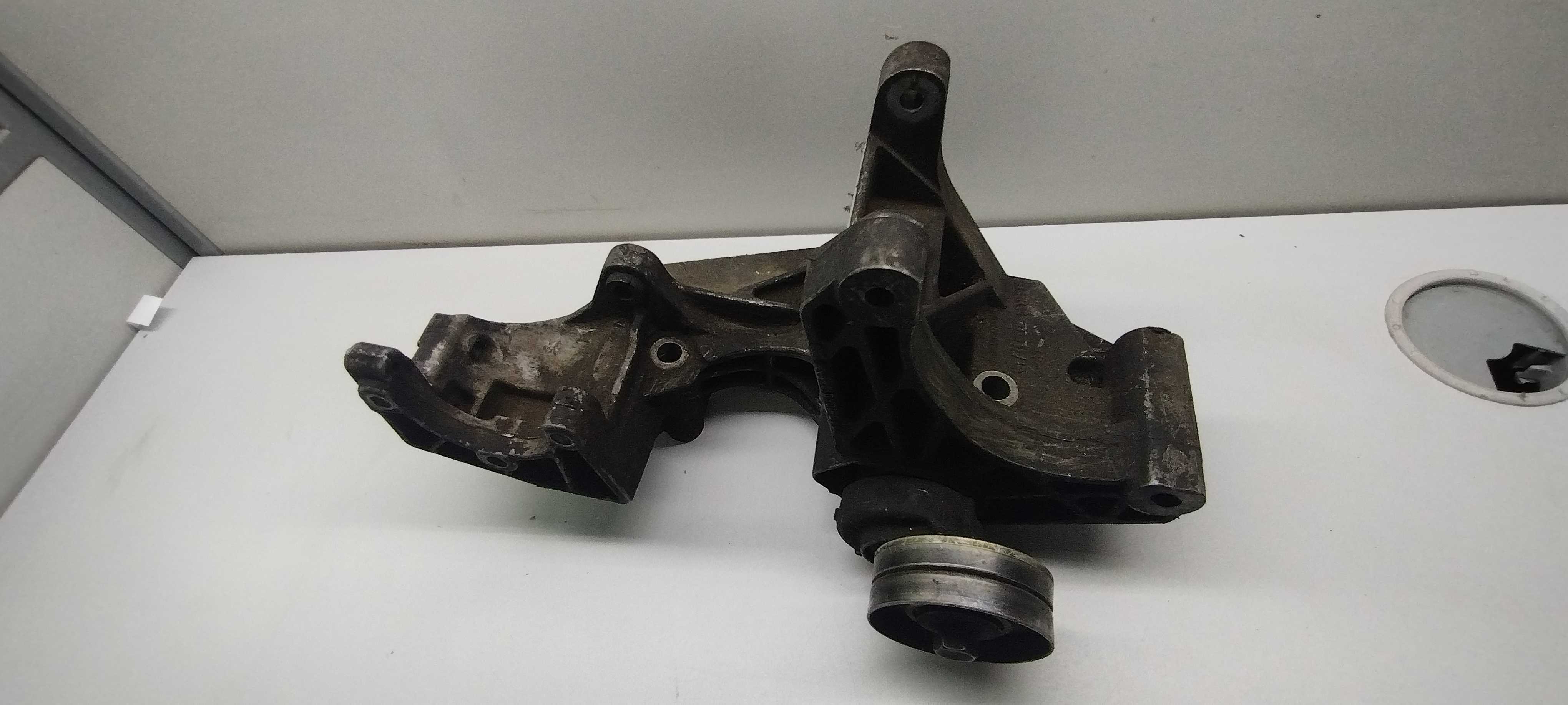Suporte Bomba Direção Hidráulica Escort Zetec 1.8 16v 2001 2