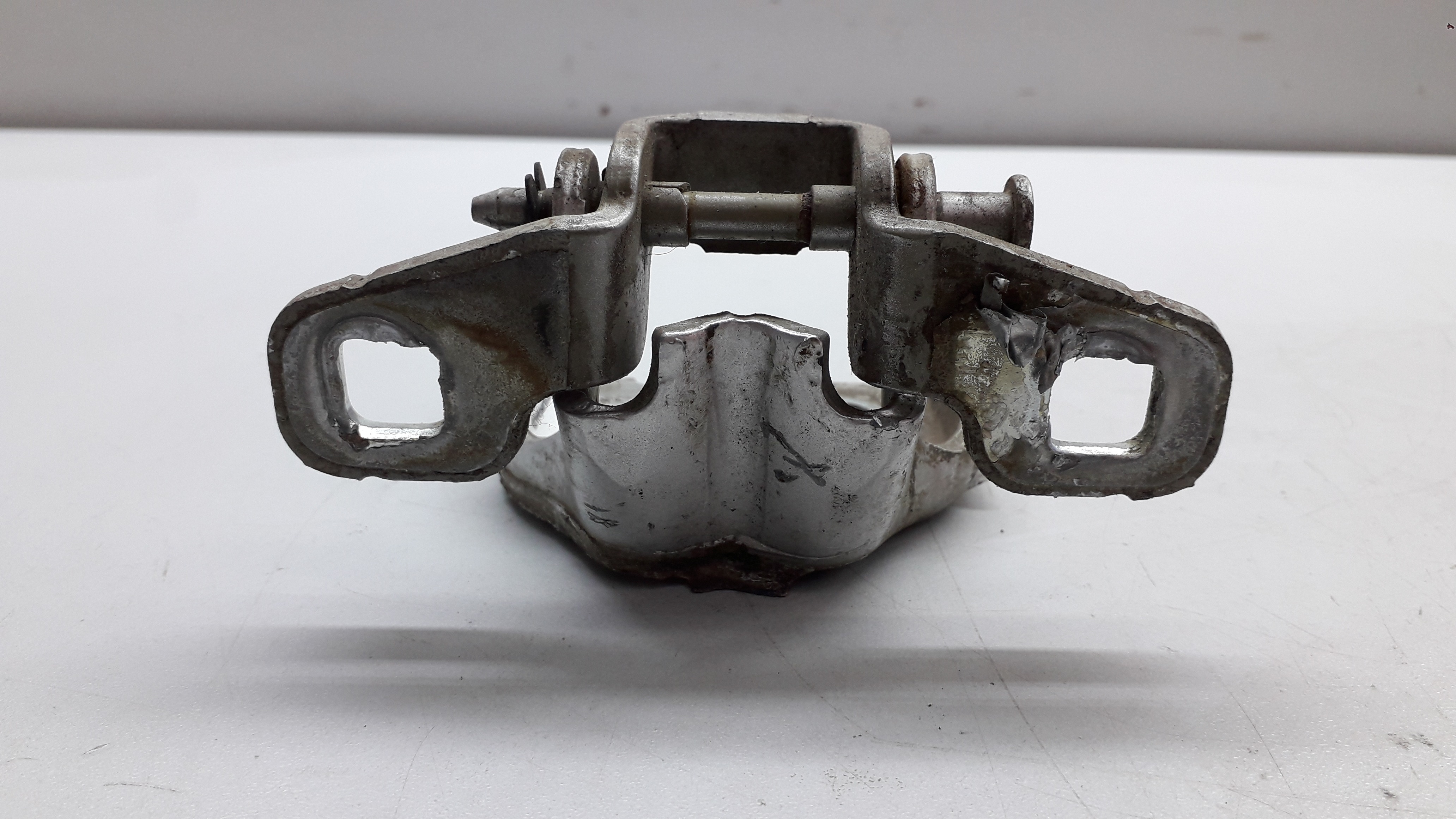 Dobradiça Porta Traseira Direita Renault Logan Sandero 2008 5