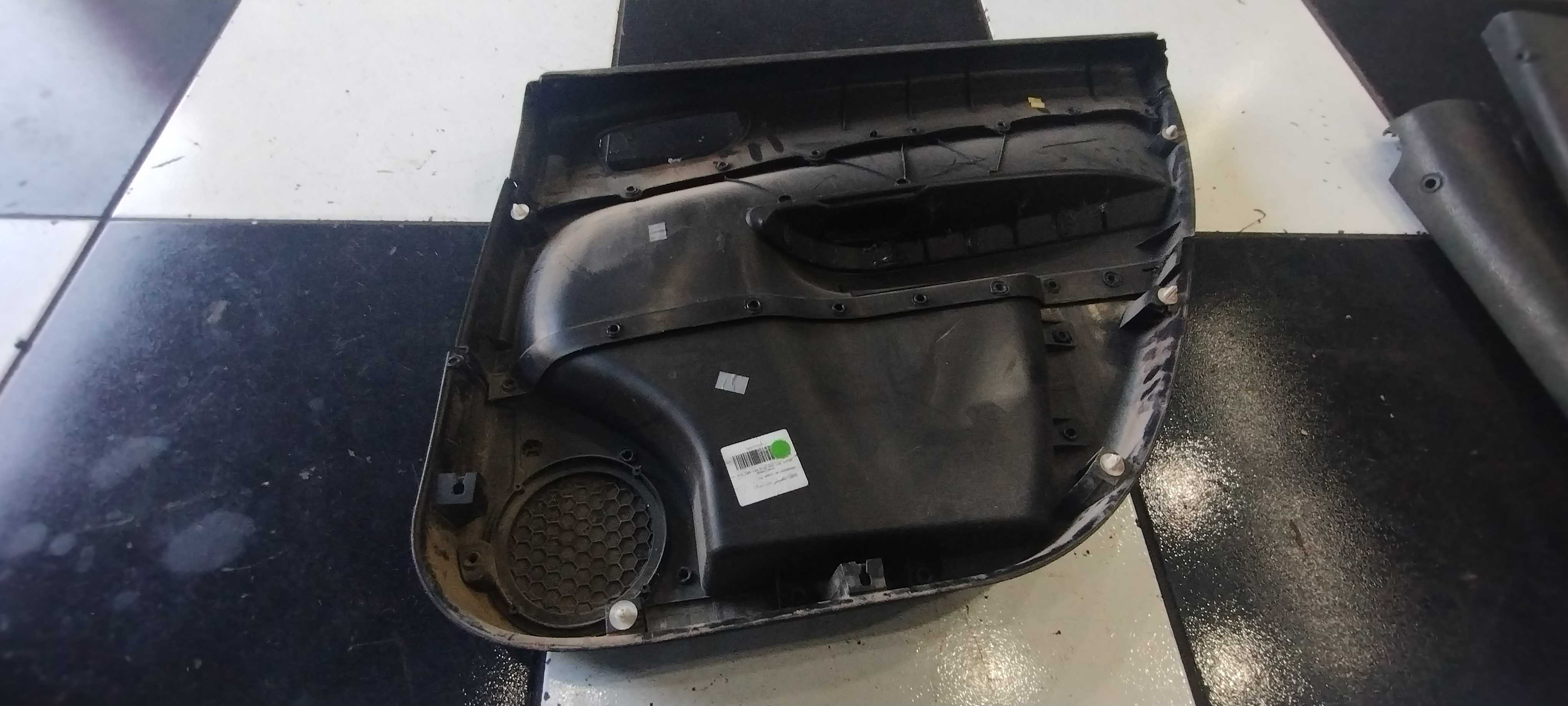 Forro De Porta Traseiro Esquerdo Peugeot 307 2008 Preto 1