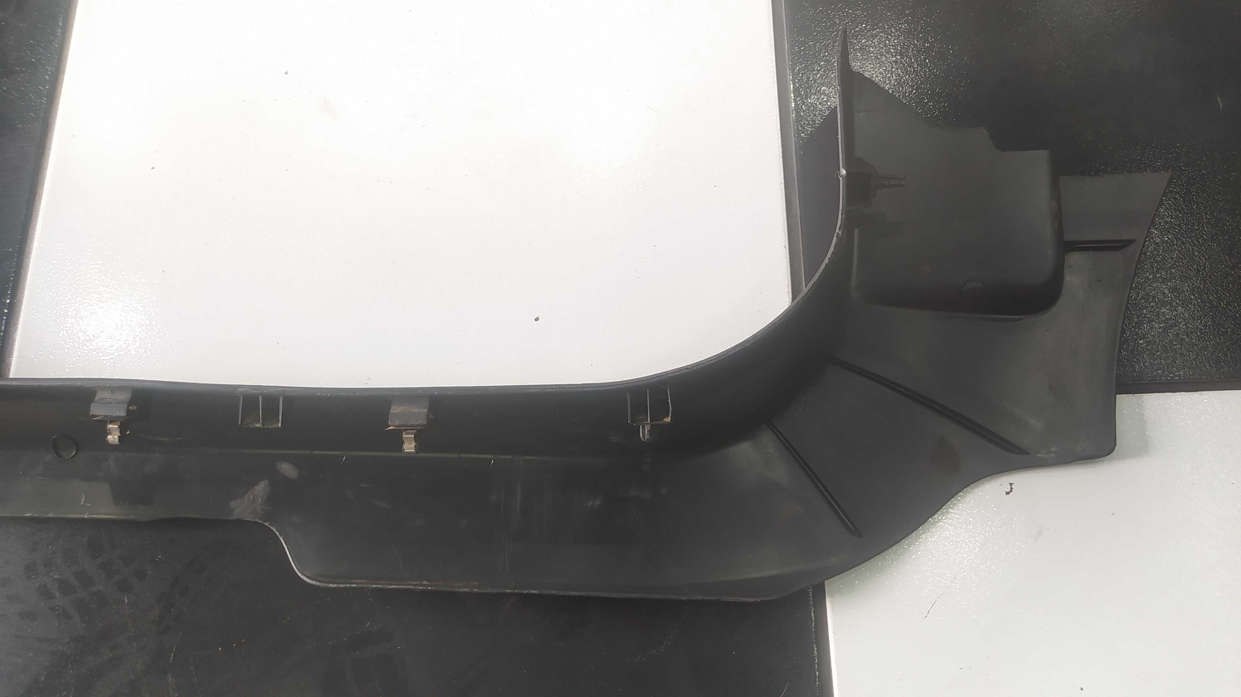 Soleira Interna Lado Direito Chevrolet Vectra Gt 08/11 3
