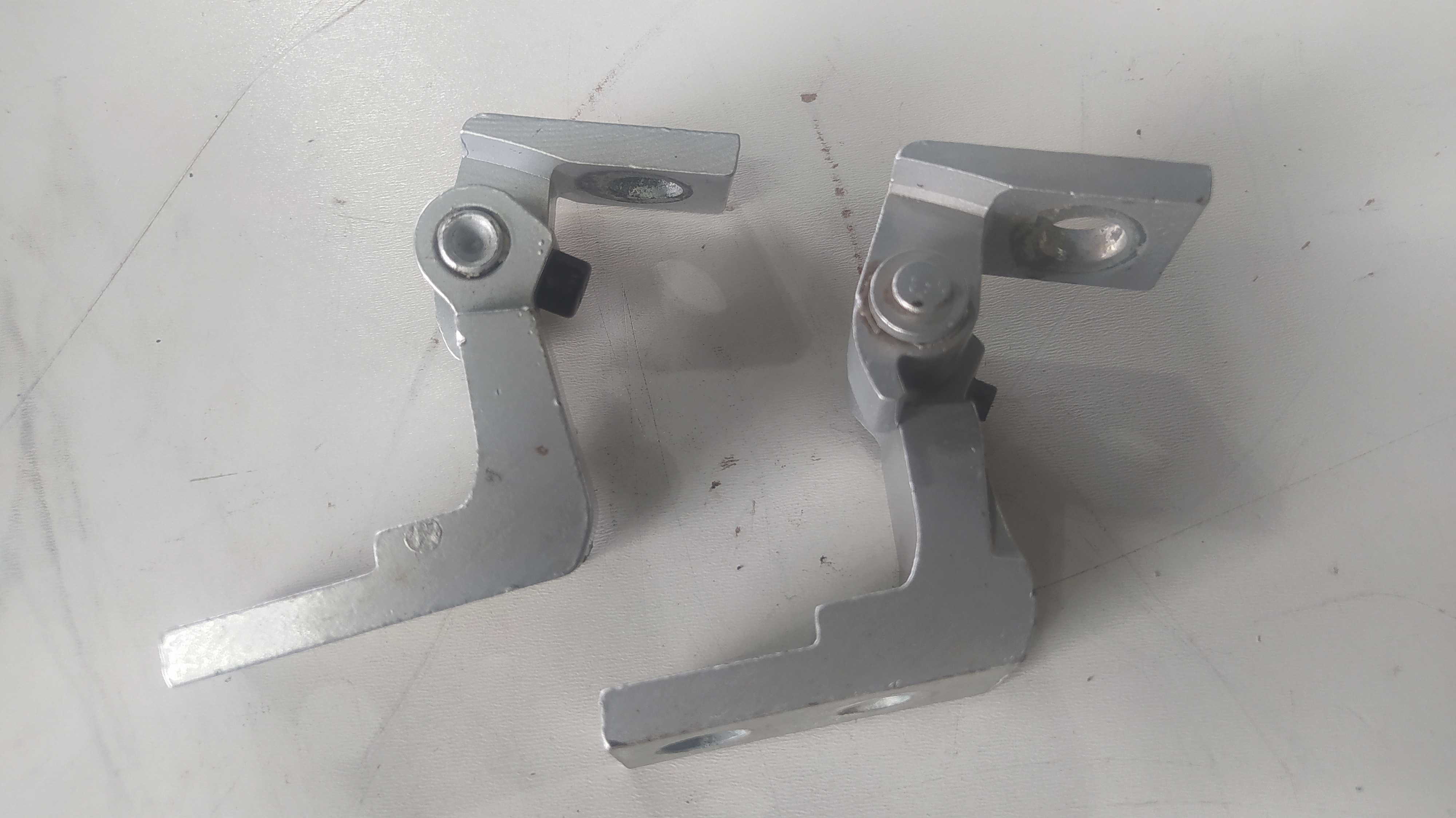 Par De Dobradiça Superior Porta Audi A3 1