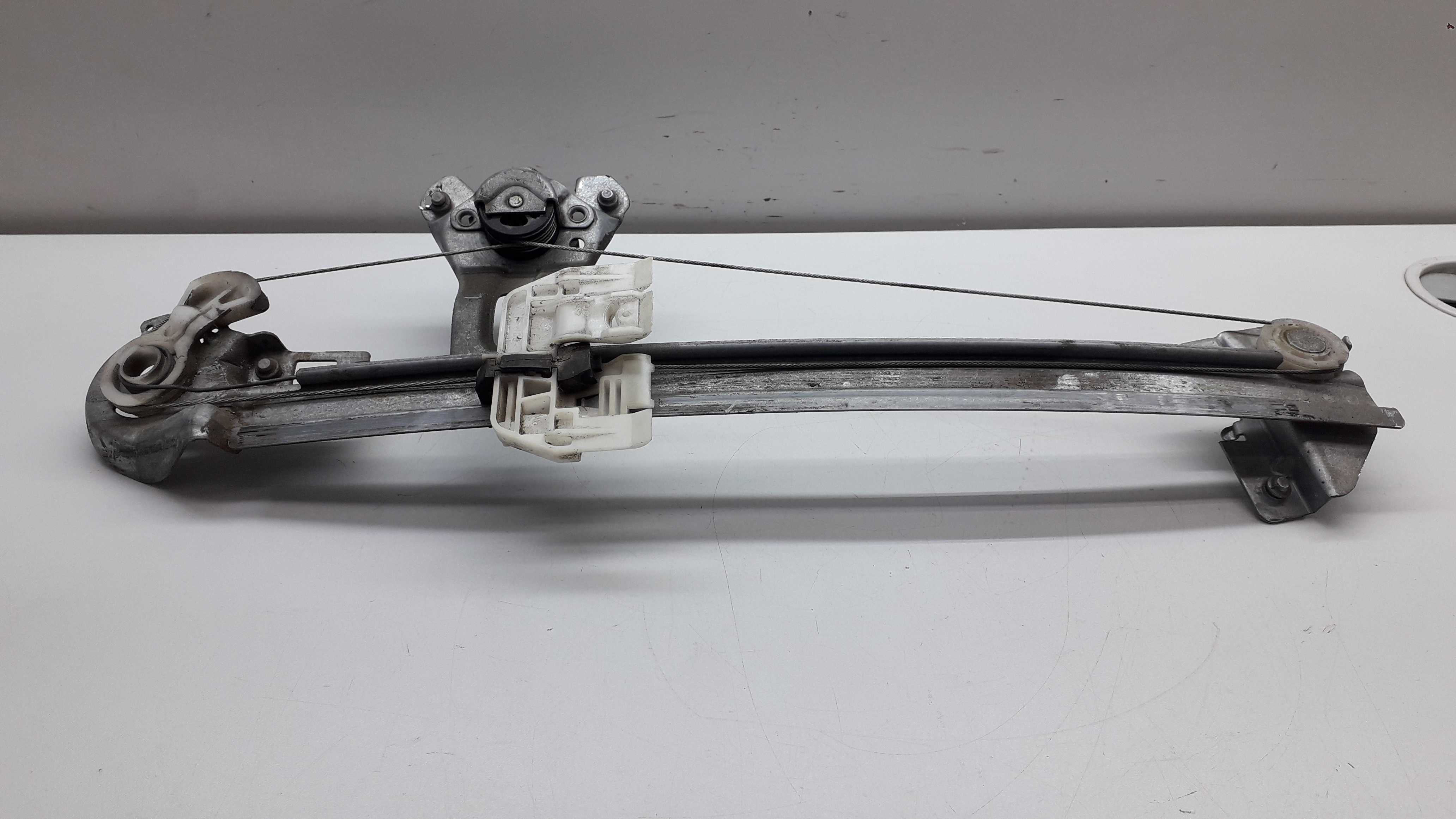 Máquina De Vidro Traseira Esquerda Peugeot 206 2007 2
