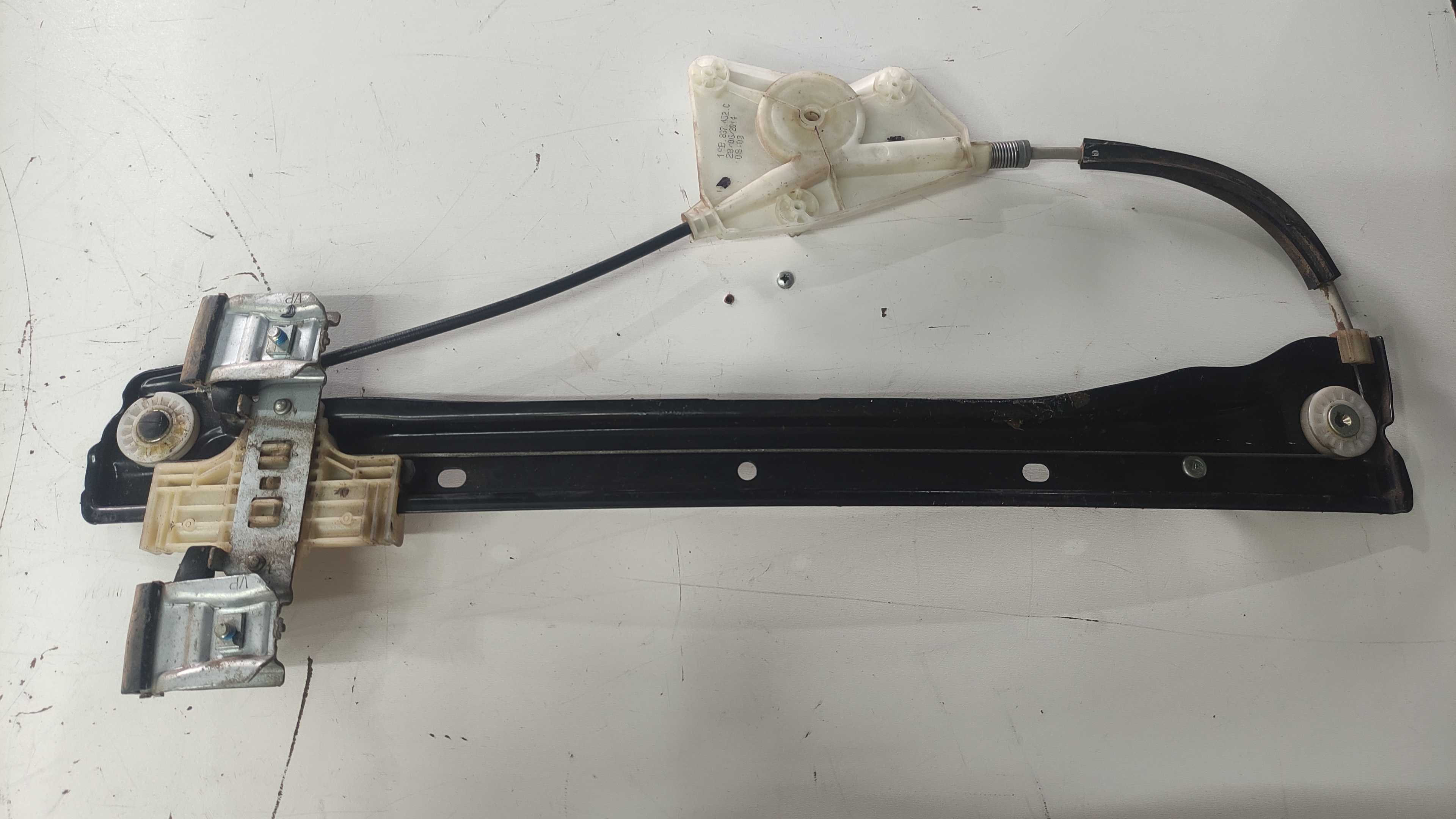 Máquina De Vidro Traseiro L/d  Volkswagen Up 2014 3