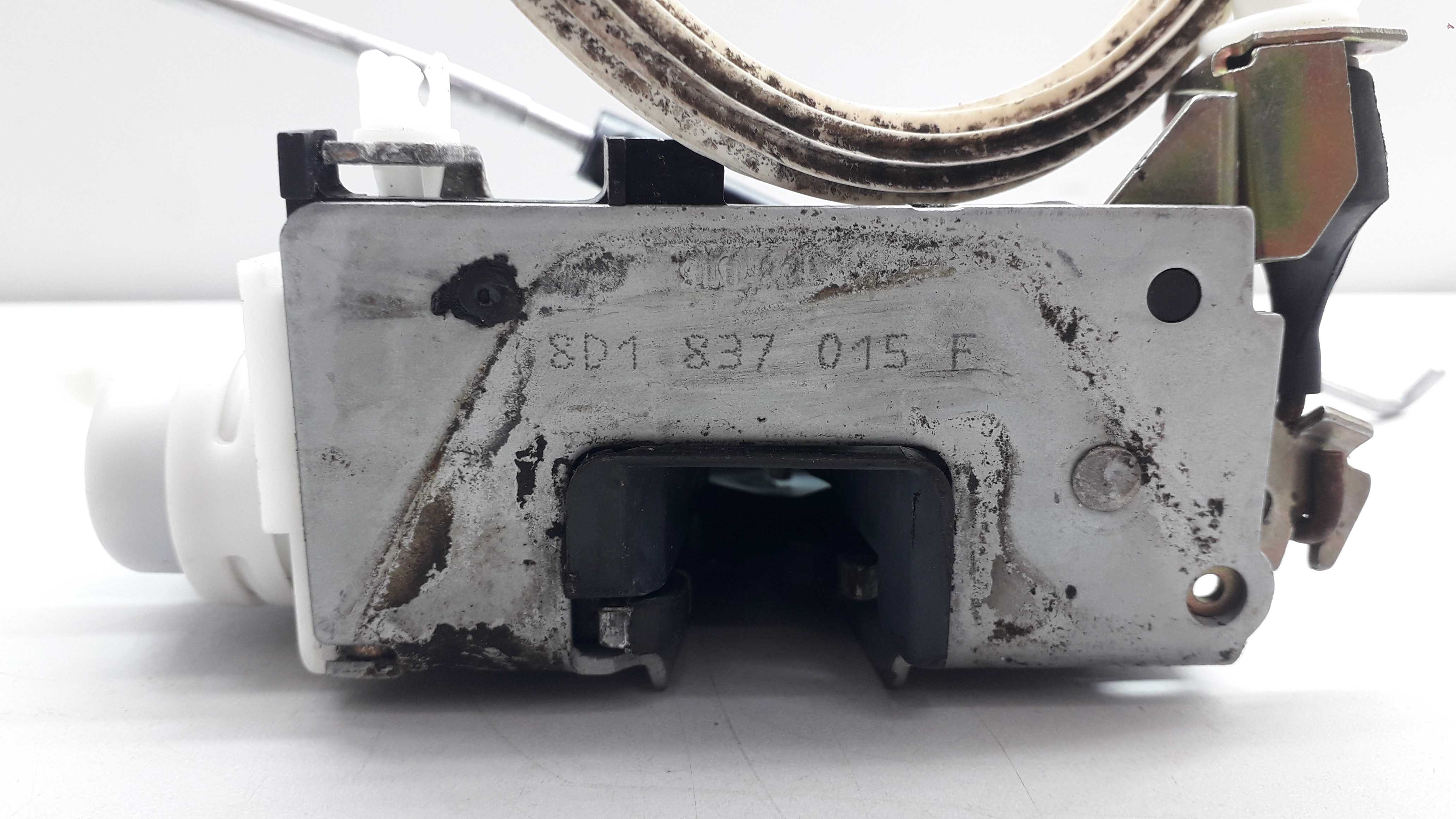 Fechadura Porta Dianteira Esquerda Audi A4 1999 7