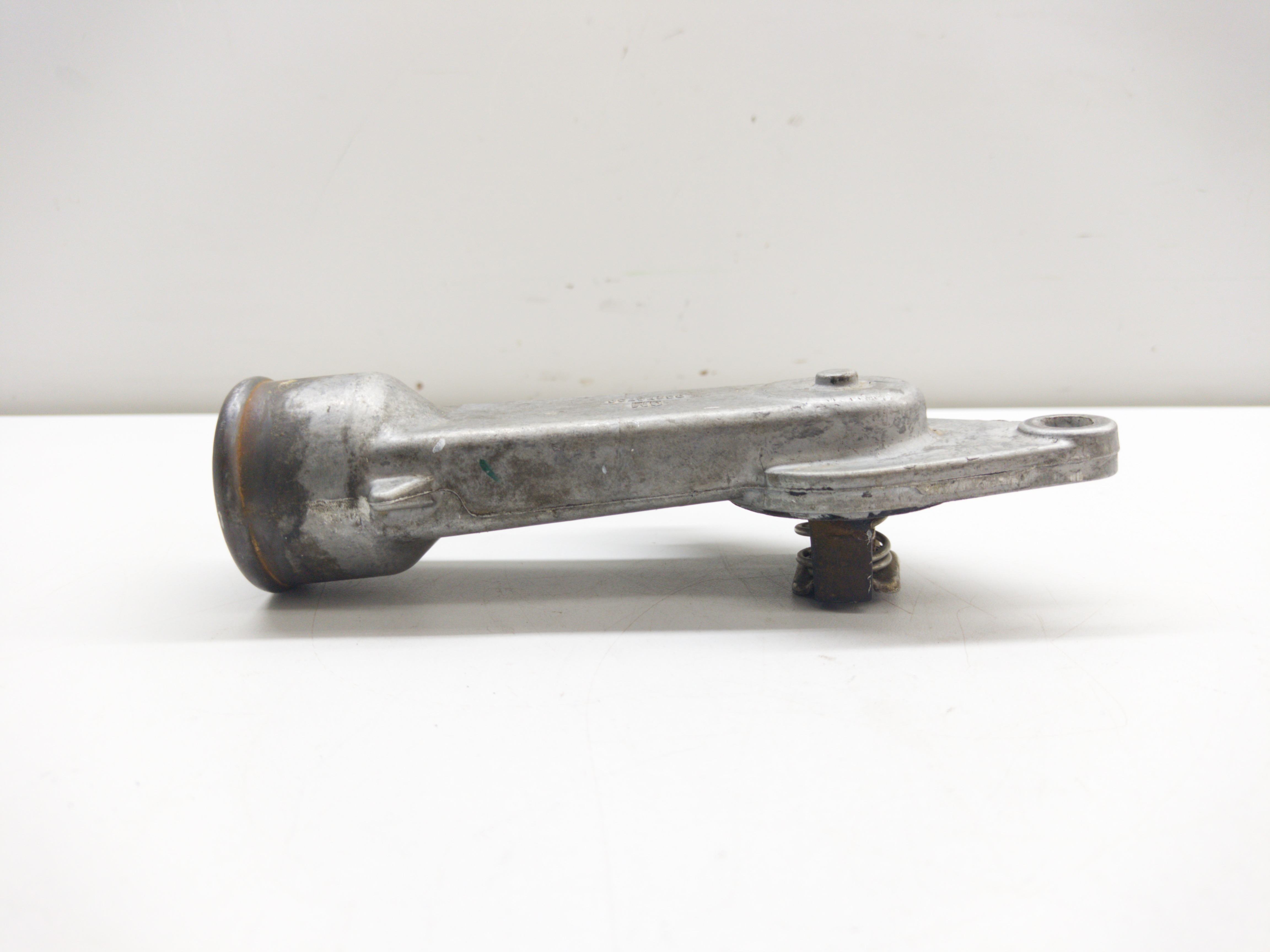 Suporte Da Válvula Termostática Gm Corsa Celta 1.0 8v 2009 4