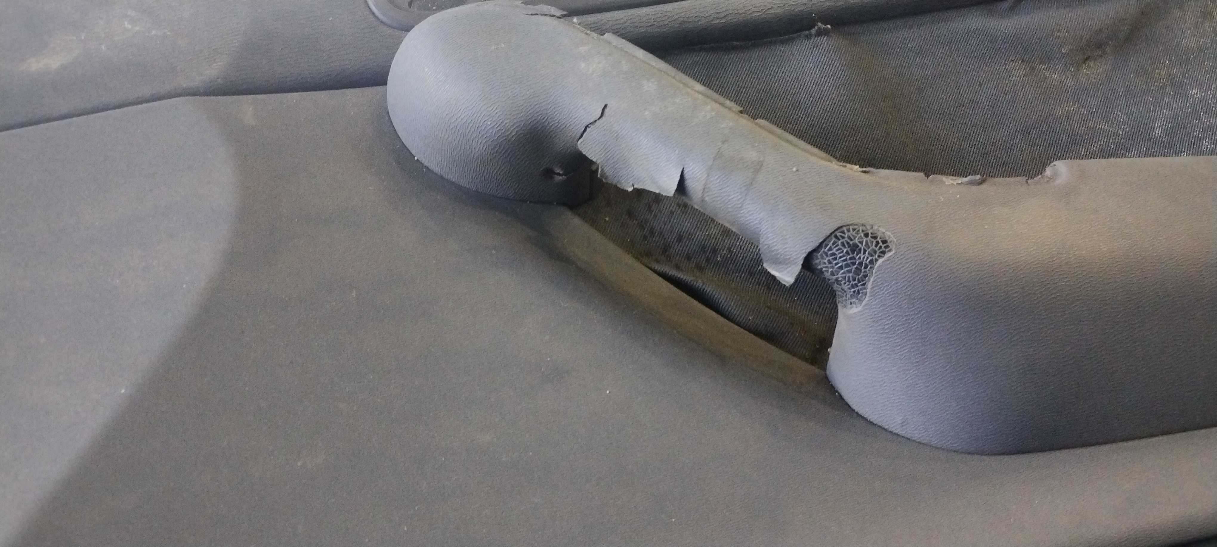 Forro De Porta C/espuma Dianteiro Direito Audi A3 2000 Preto 2