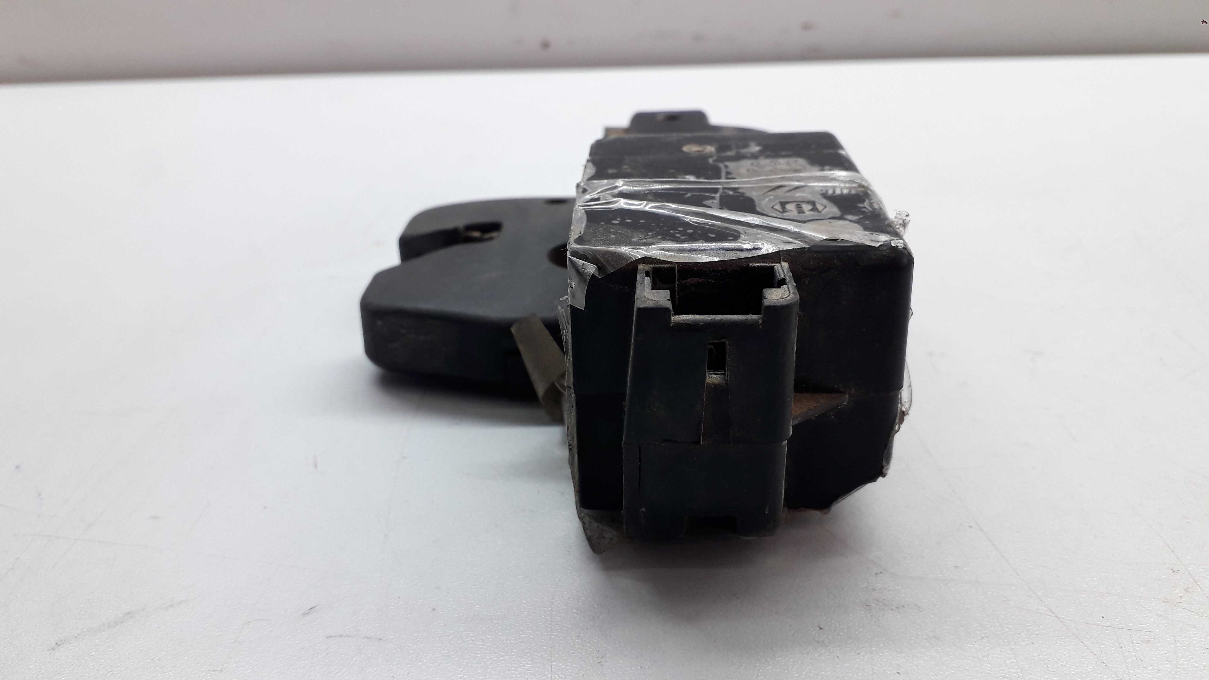 Fechadura Tampa Traseira Citroen C3 Xsara Picasso 01/07 3