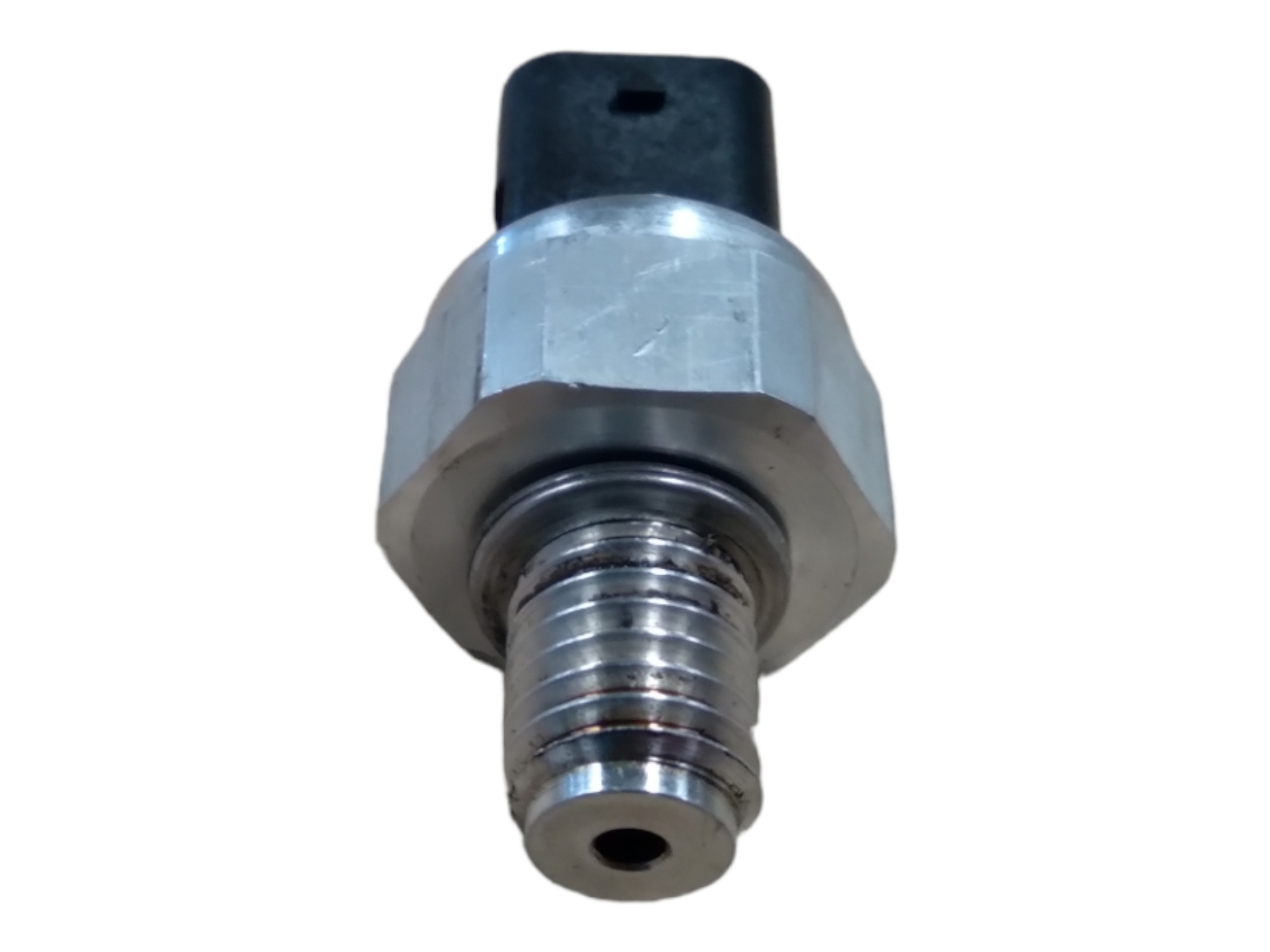 Sensor Pressão Óleo Do Motor Gm Tracker Cruze 16/18 1.4  M.v 2