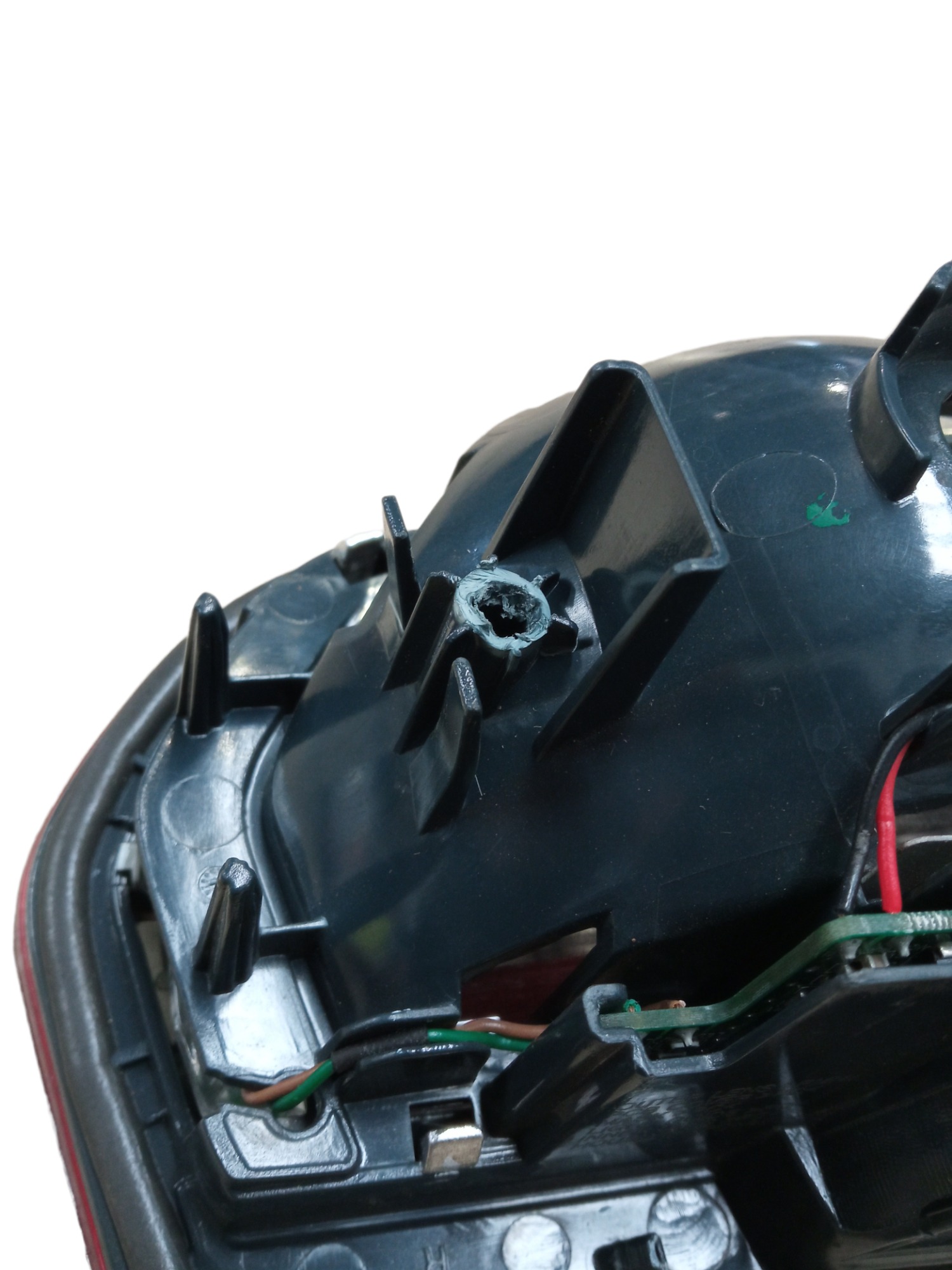 Lanterna Da Tampa Lado Esquerdo Bmw 320i 14/15.detalhes.m.v 7
