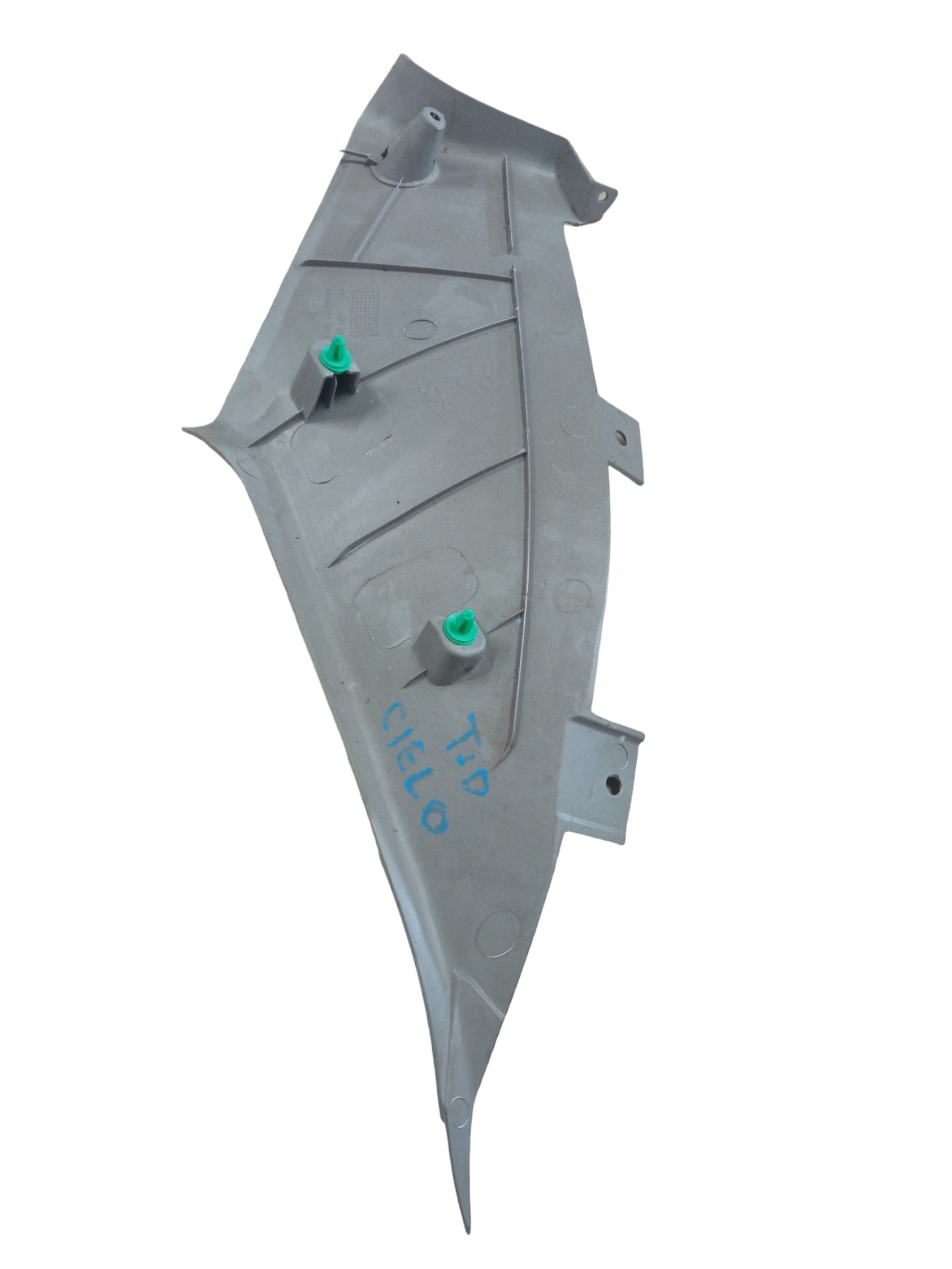 Acabamento Direito Portamalas  Chery Cielo 2012/2016 M.v 3