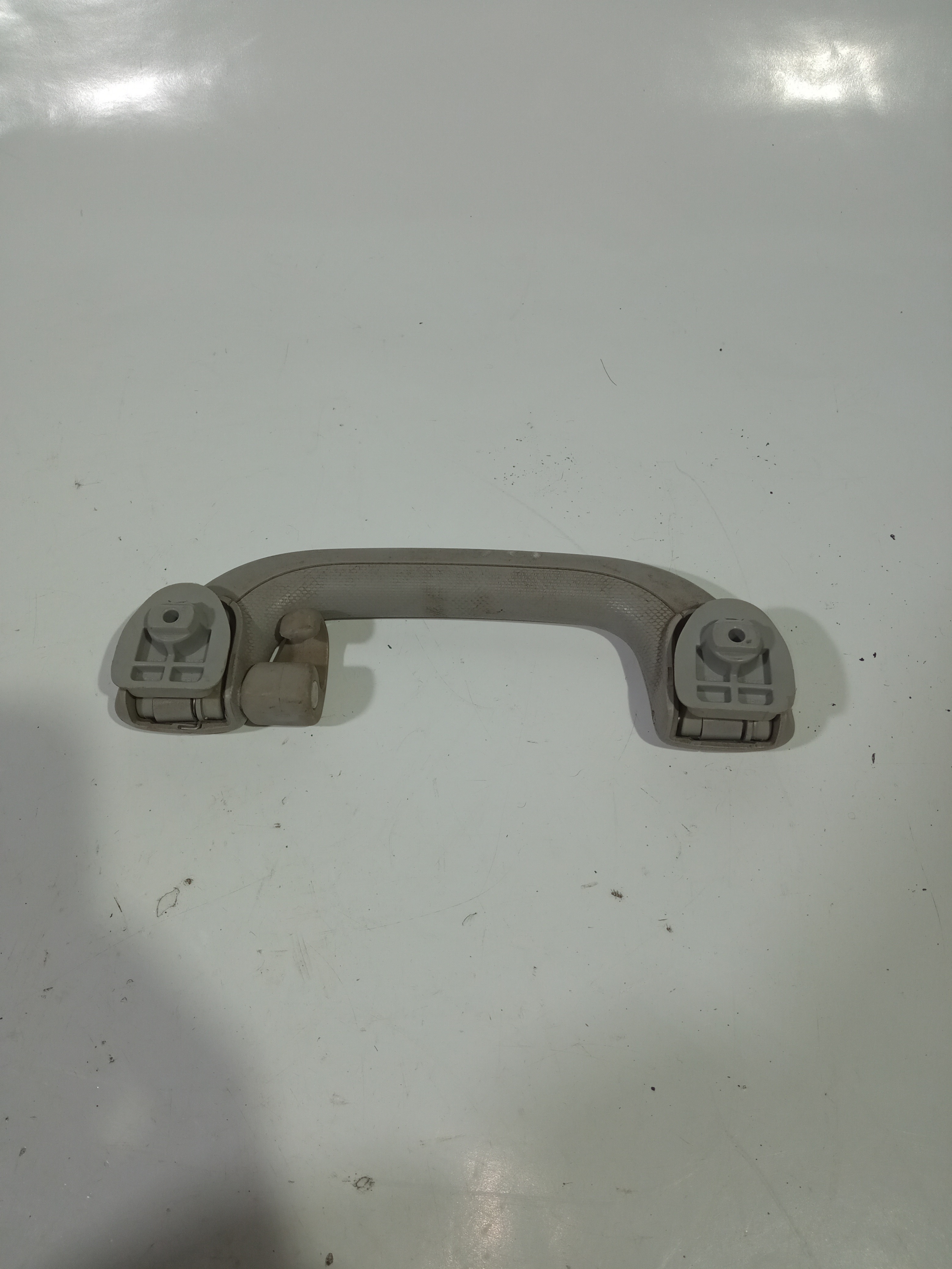 Alça De Teto Traseira Direita Hyundai I30 2009/2012 Cinza 3