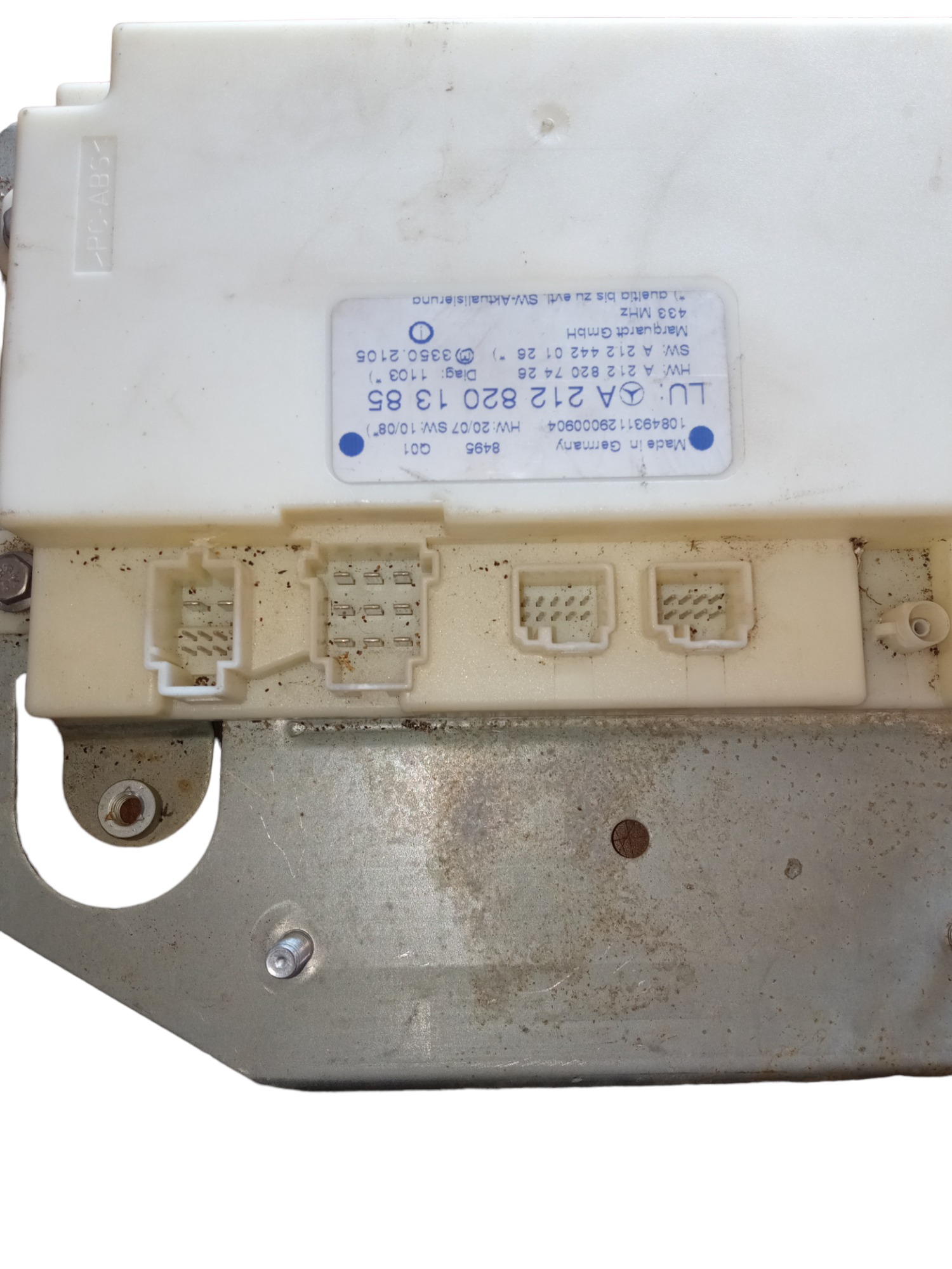 Módulo Porta Malas Mercedes E 350 2010/2012. M.v 3