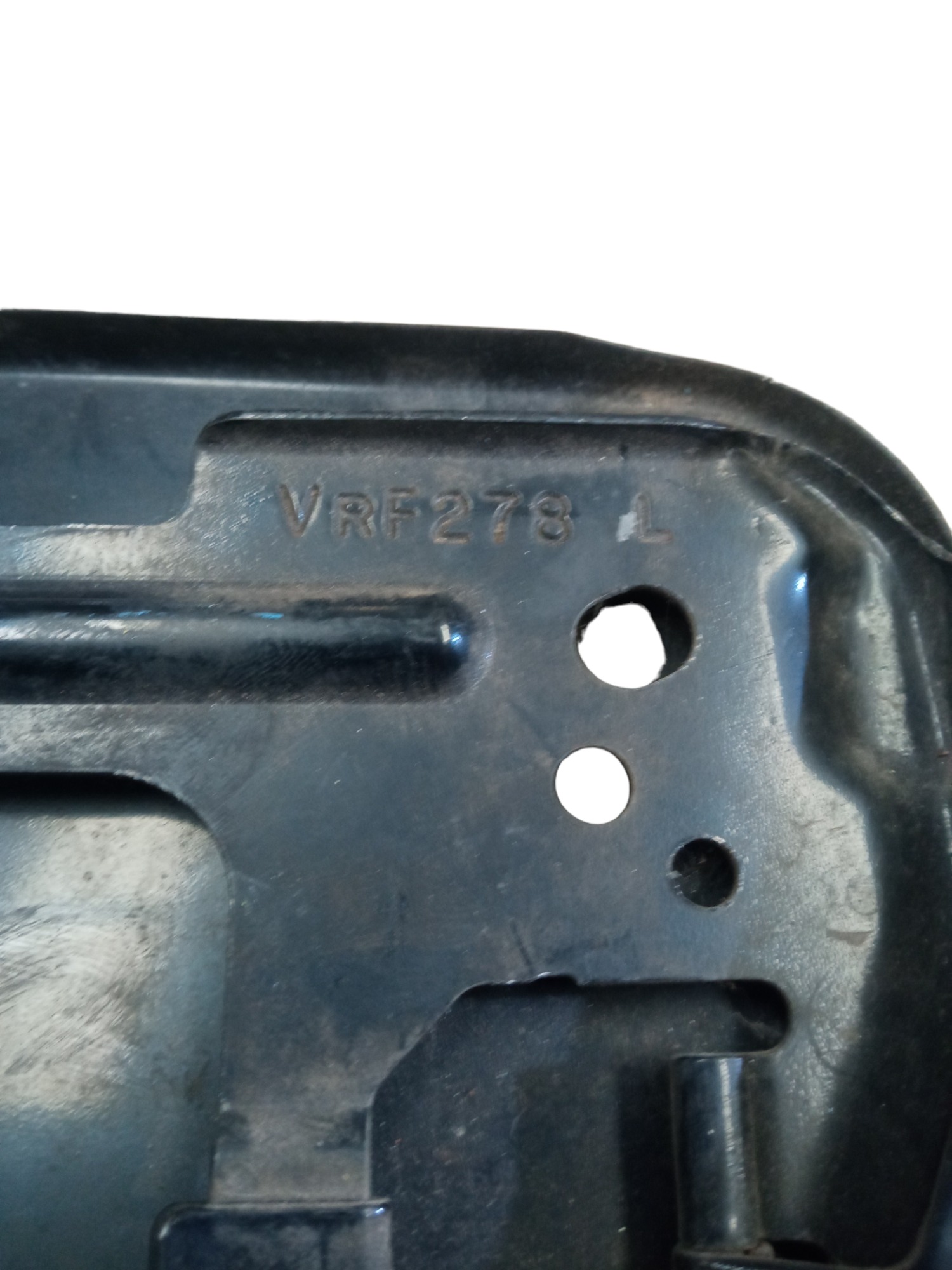 Portinhola Tanque De Combustível Nissan March 2011/2012 M.v Preto 2012 5