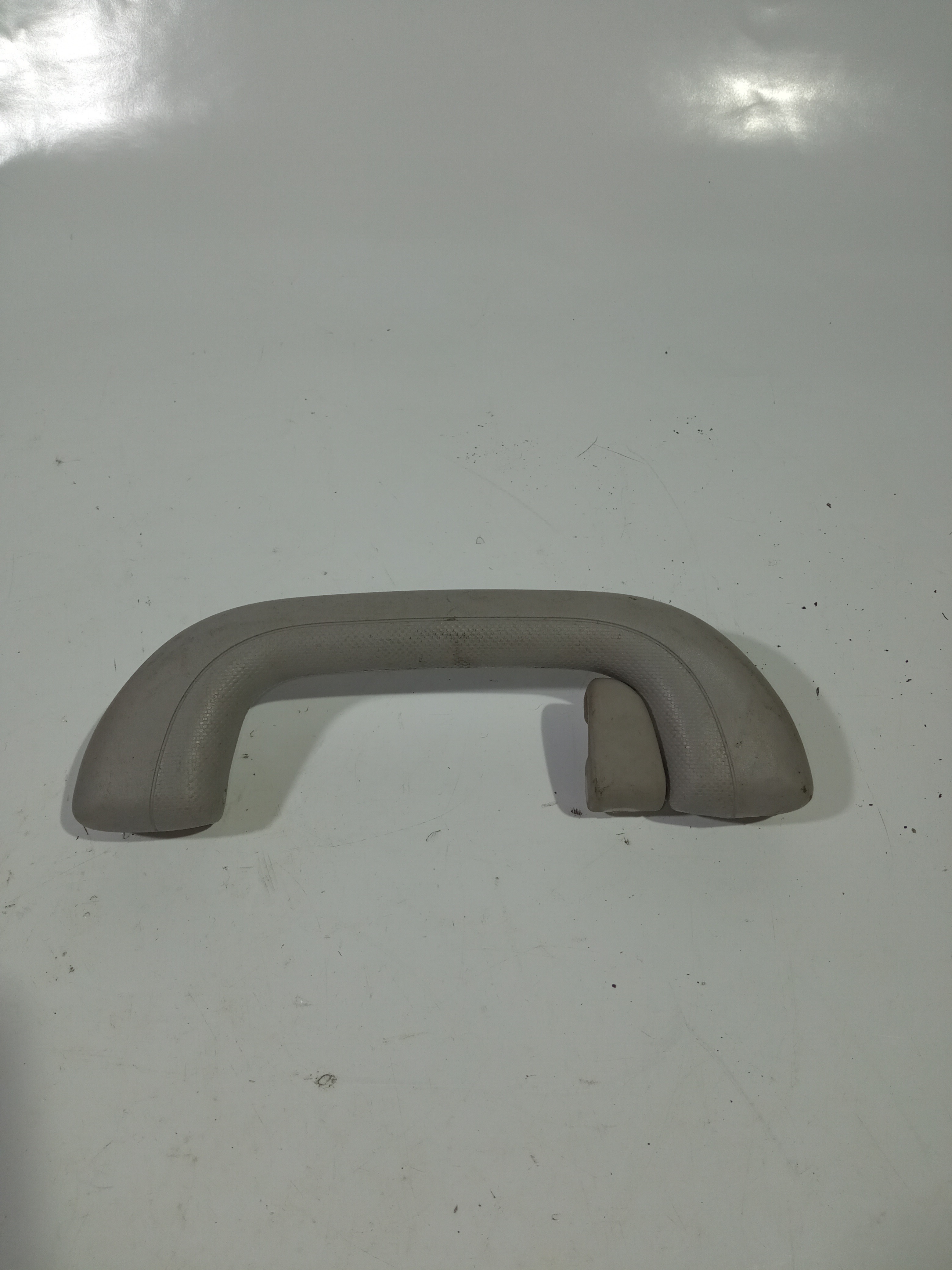 Alça De Teto Traseira Direita Hyundai I30 2009/2012 Cinza 1