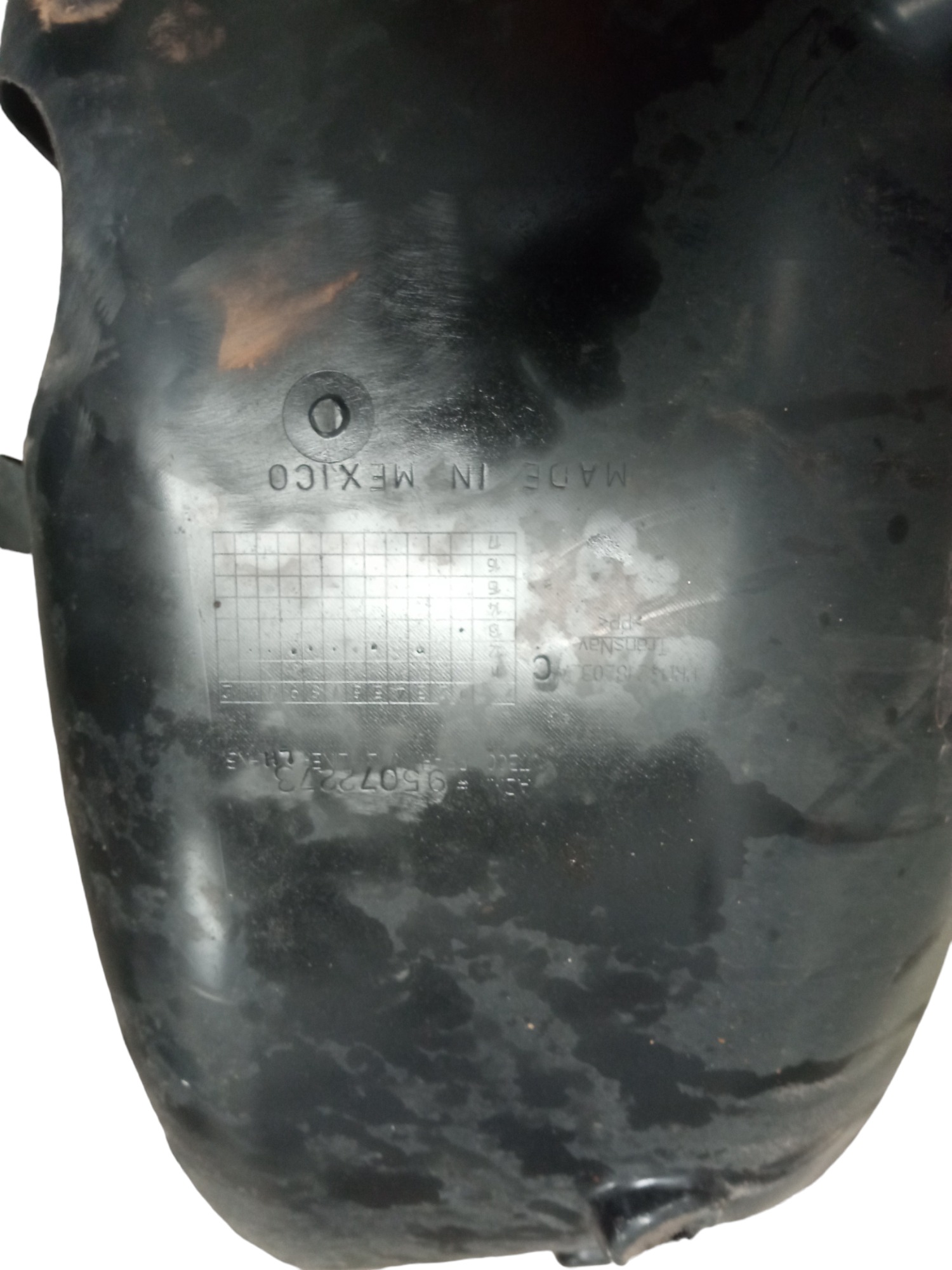 Para-barro Traseiro Esquerdo Chevrolet Sonic 2012/2016 5