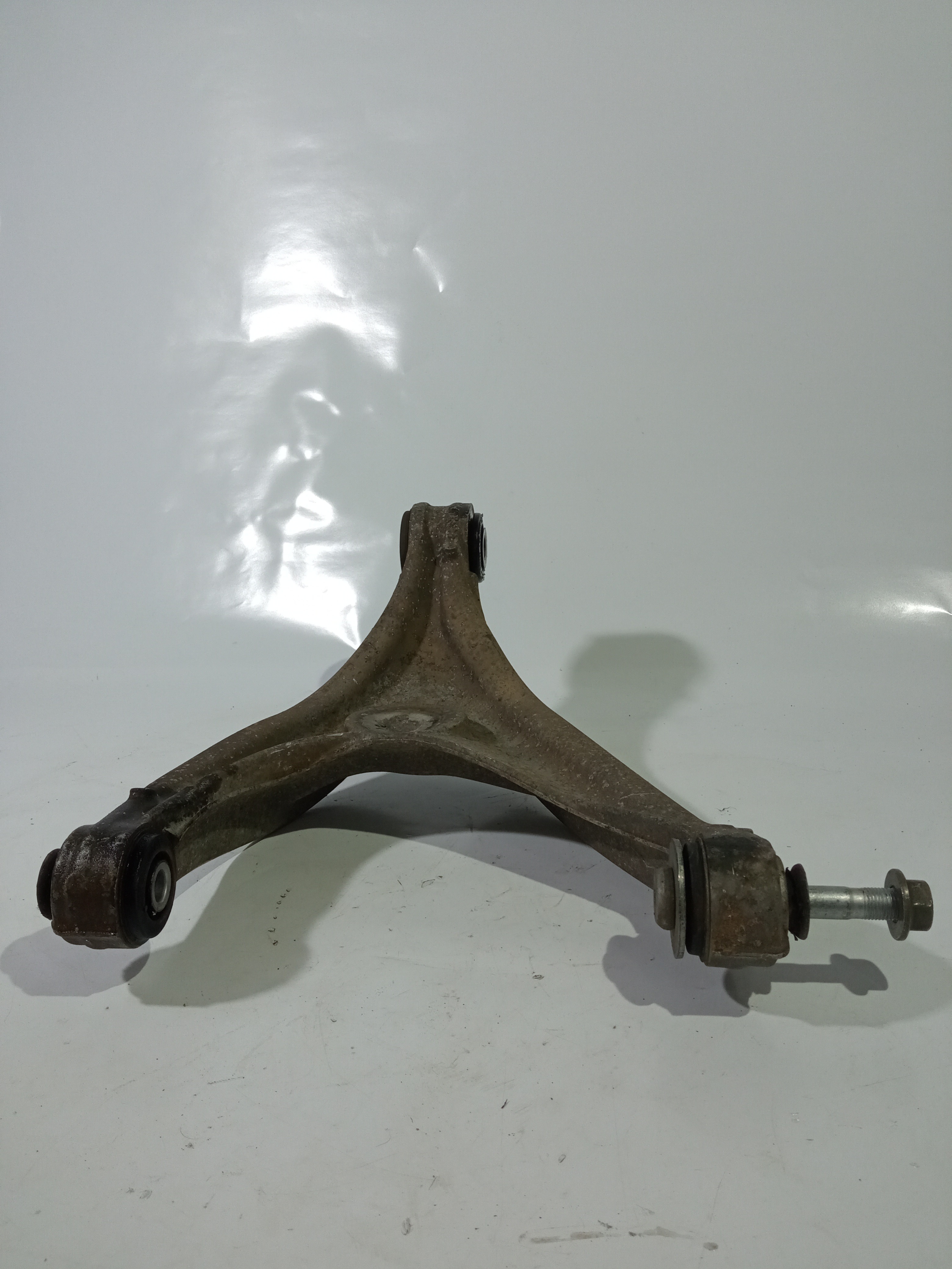 Balança Suspensão Traseira Direita Peugeot 407 2006 2