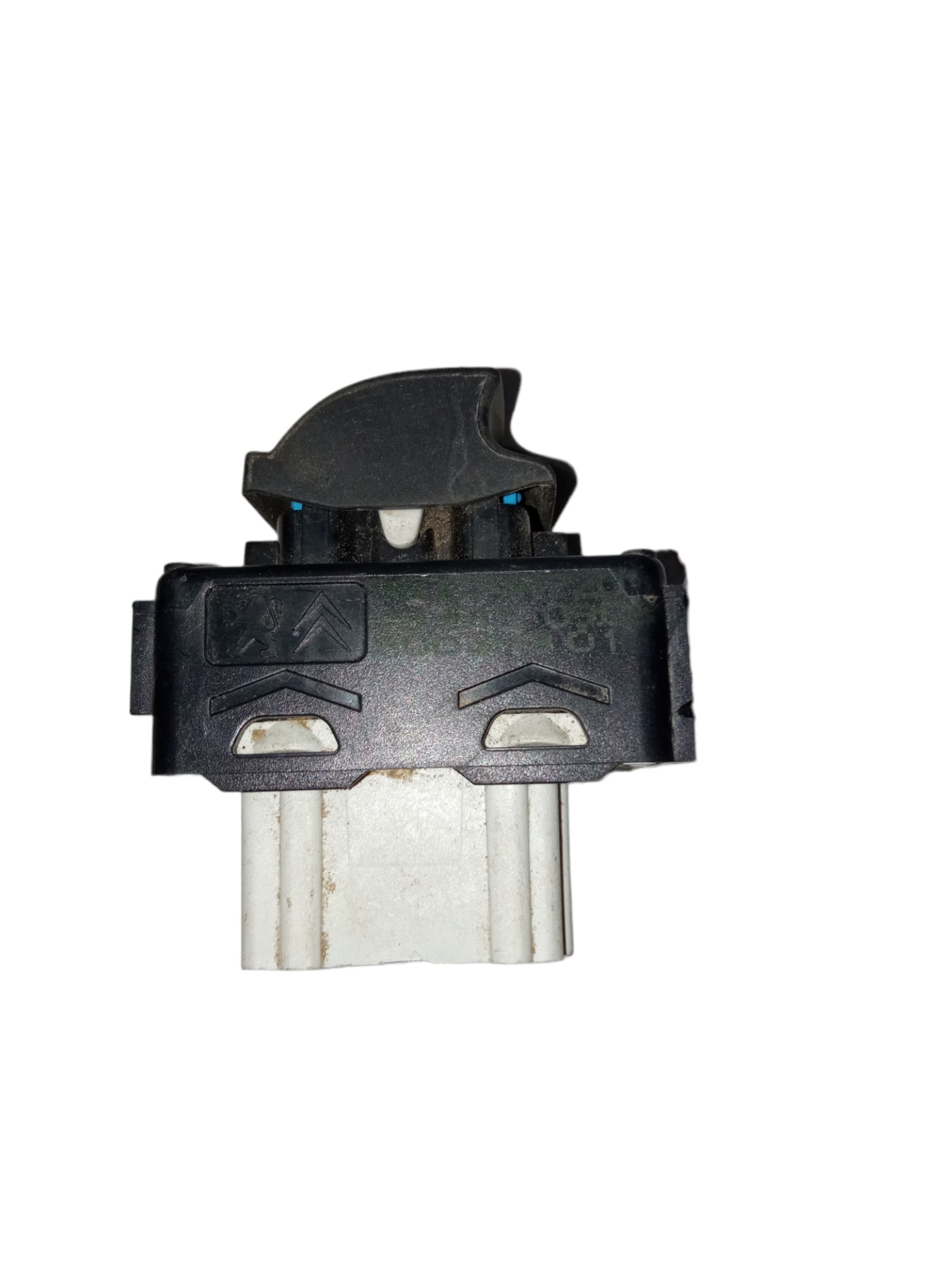Botão Comando Vidro Dianteiro Direito Peugeot 208 2015 5