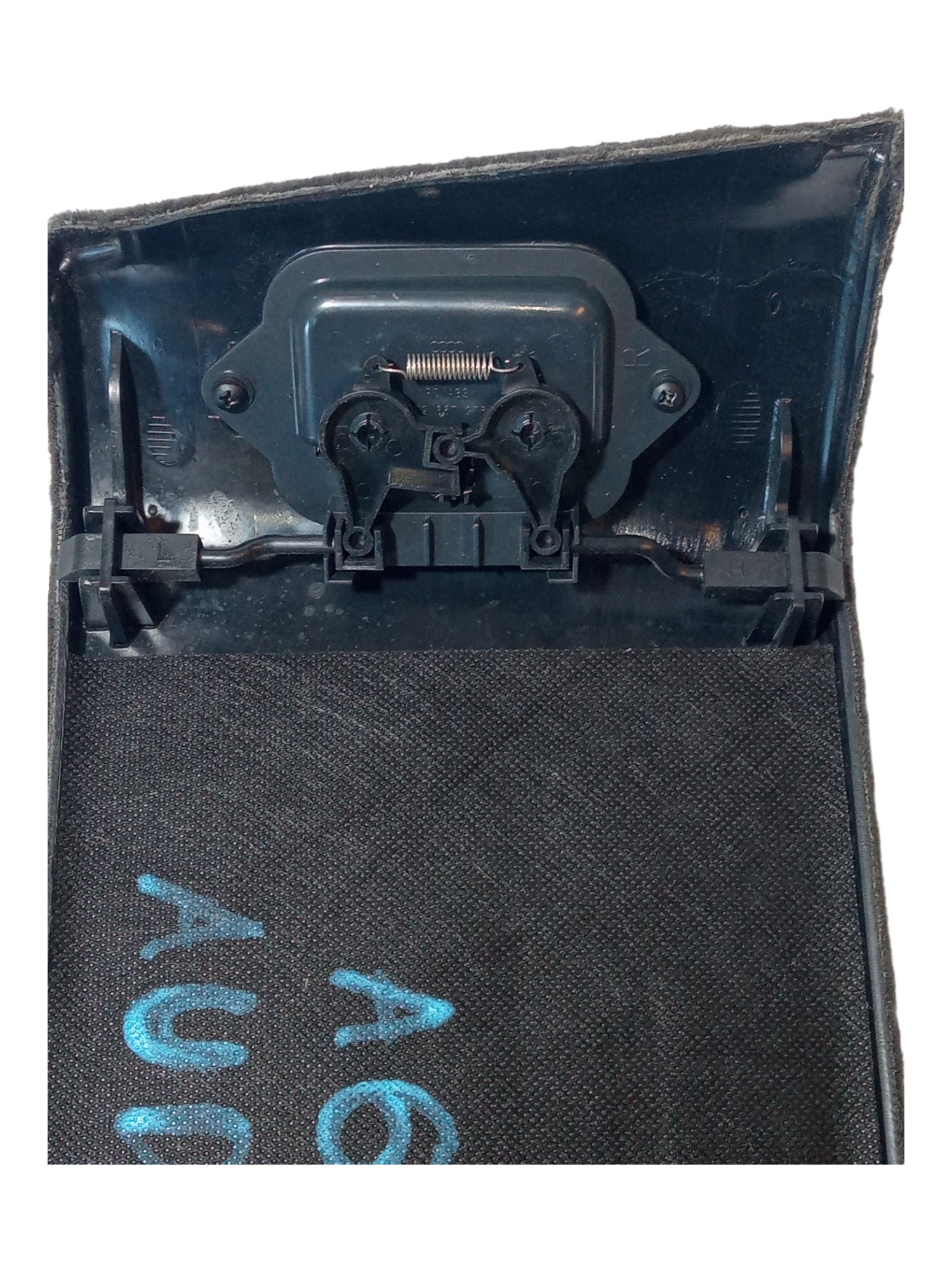 Moldura Acabamento Forro Direito Porta Malas Audi A6 2001 5