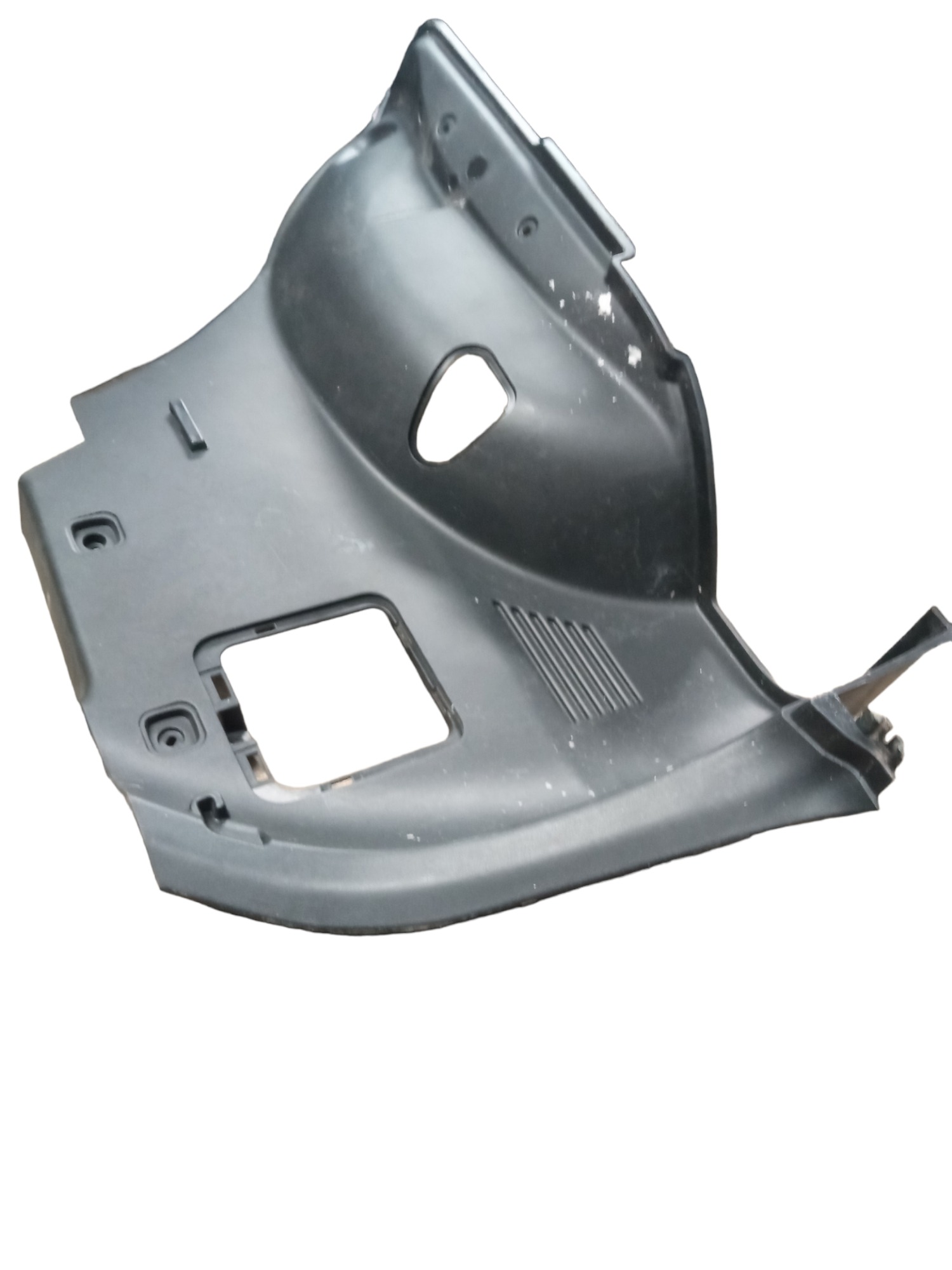 Acabamento Forro Esquerdo Porta Malas Lifan X60 16/18 1