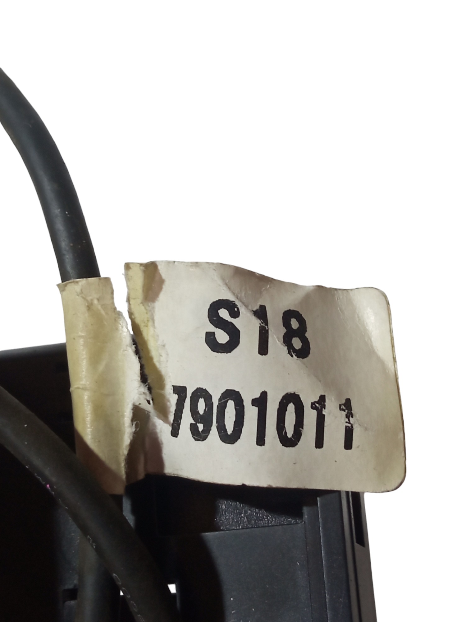 Conector Cabo Entrada Usb Som Painel Chery S18 2012 Usado  Preto 4
