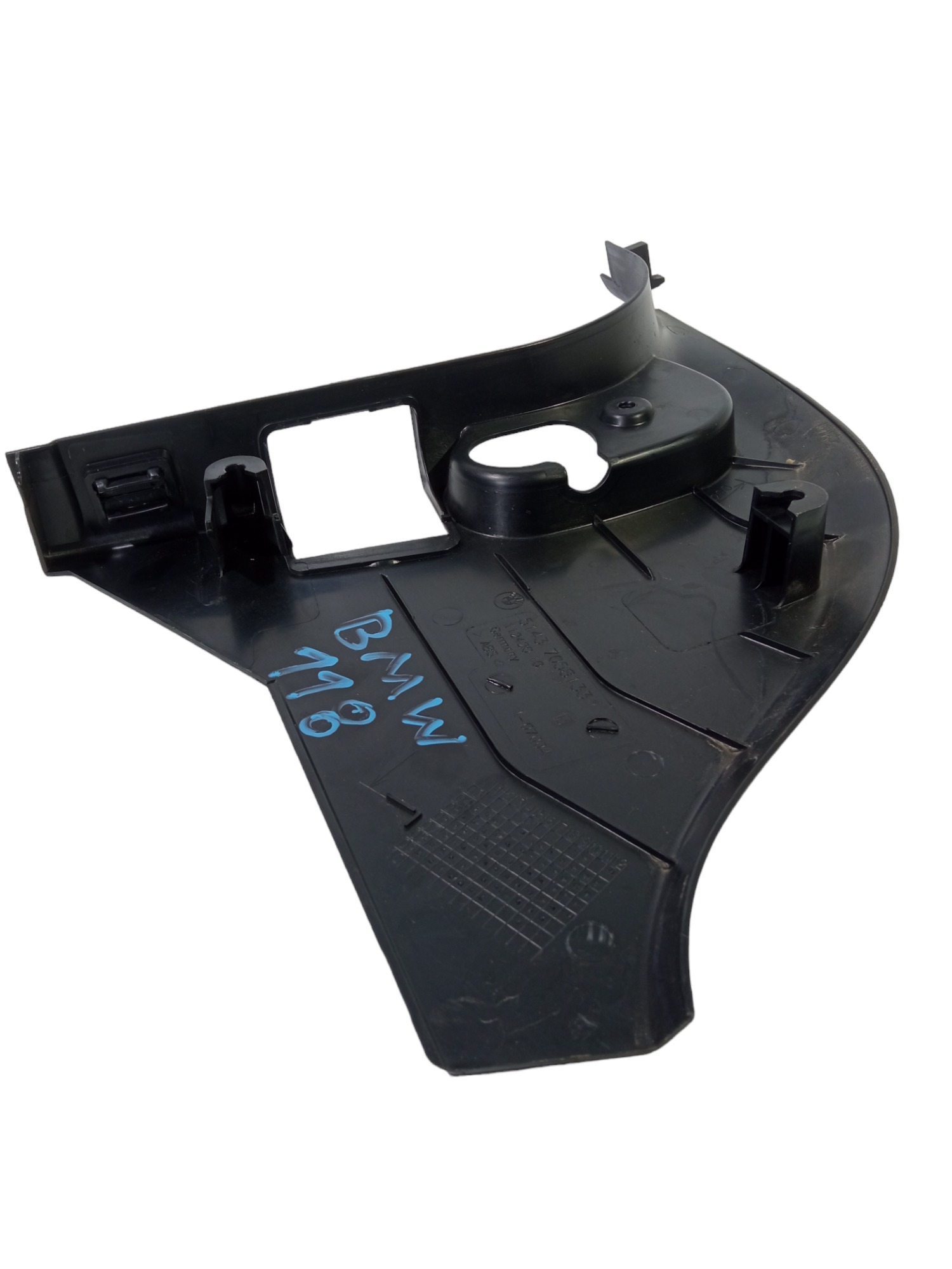 Moldura Acabamento Inferior Esquerdo Bmw 118i 120i 320i 2010 5