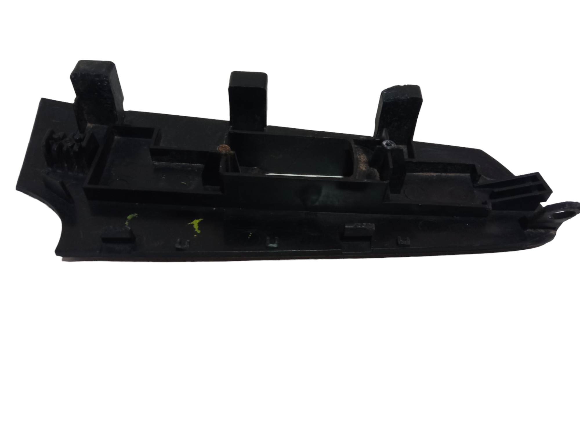 Moldura Botao Vidro Traseiro Esquerdo Kia Cerato 2008 A 2013 2