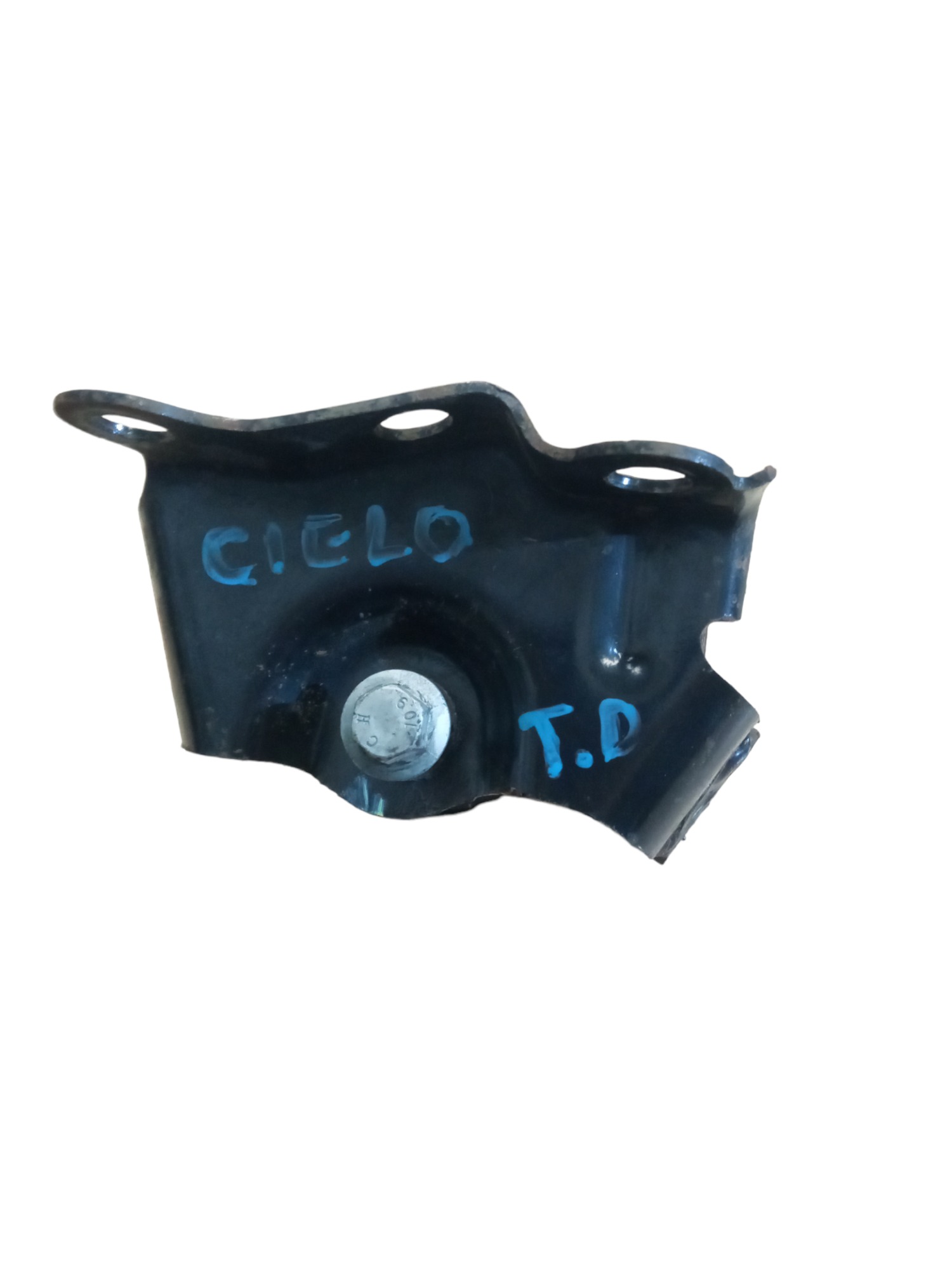 Suporte Braço De Suspensão Traseiro Direito Chery Cielo 2012 5