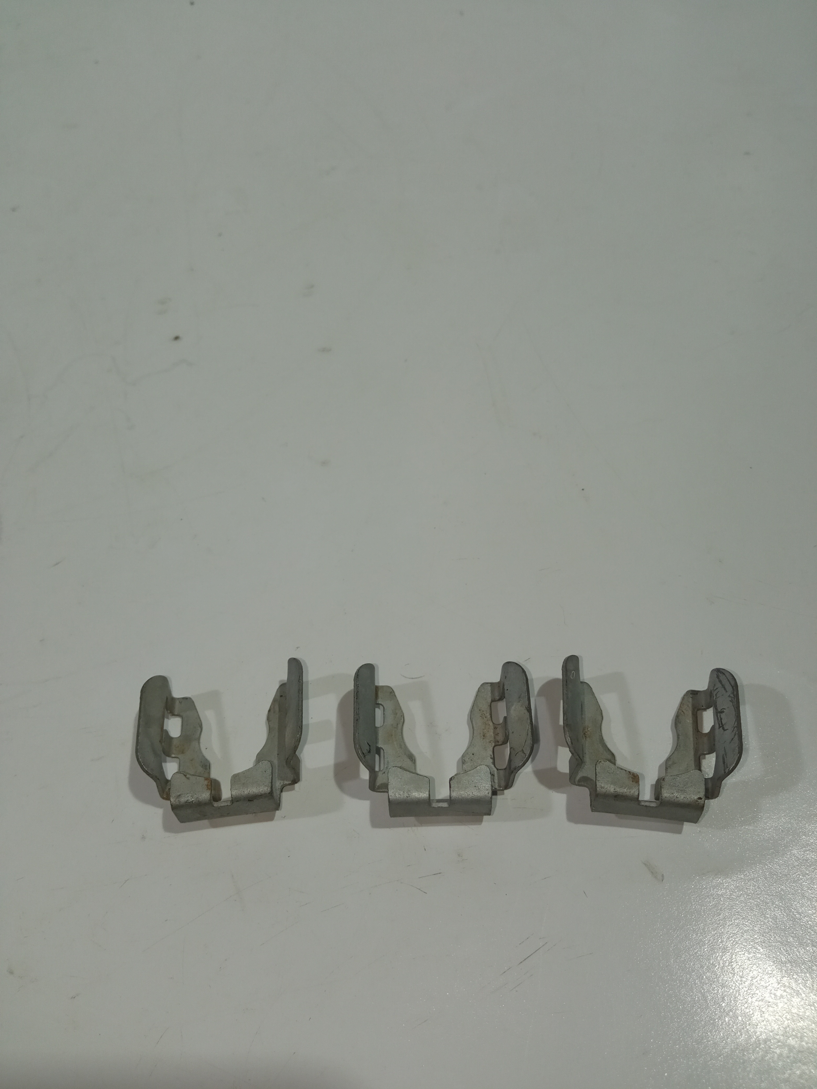 Trava Dos Bicos Injetores Vw Up Tsi/ Gol/ Fox 1.0 3cc 14/19 3