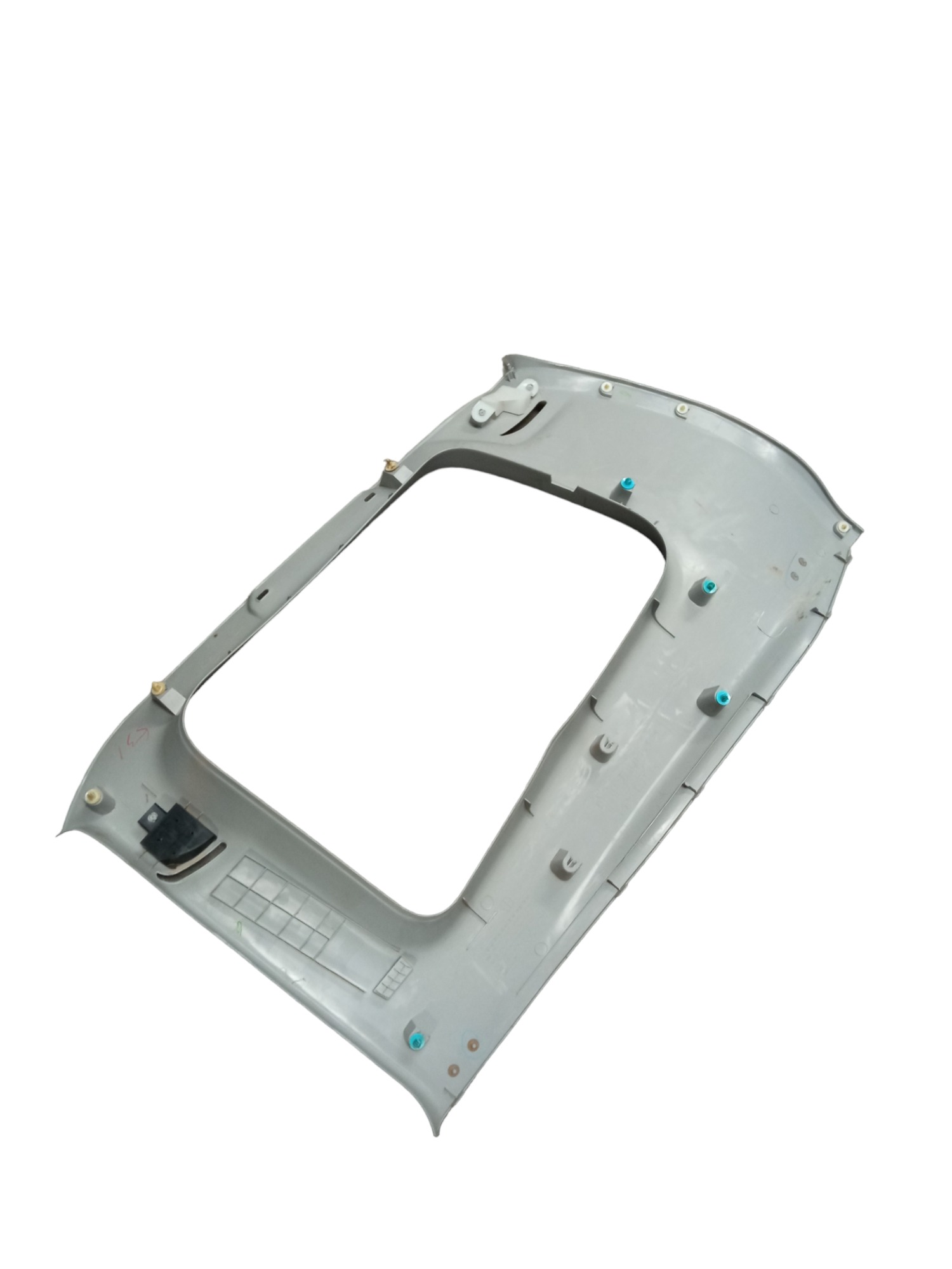 Acabamento Esquerdo Porta-malas Mitsubishi Pajero Full 01/07 4