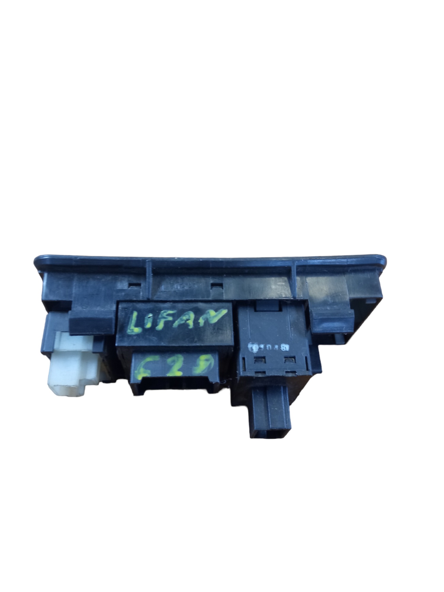 Botão Comando Do Retrovisor Lifan 620 2009/2012 4