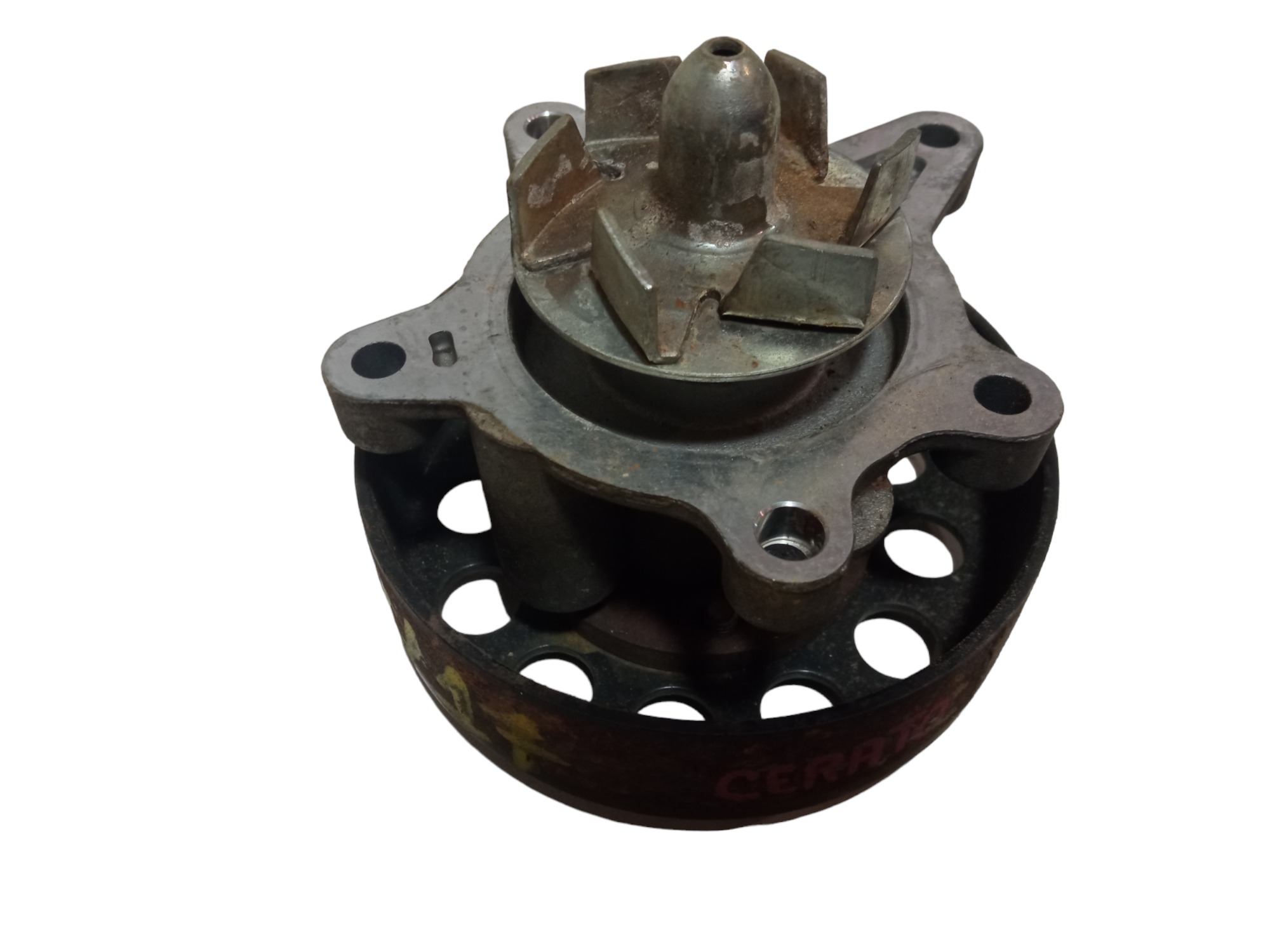 Bomba De Agua Kia Cerato 1 6 2009 2010 2011 2012 2013 Usada 3