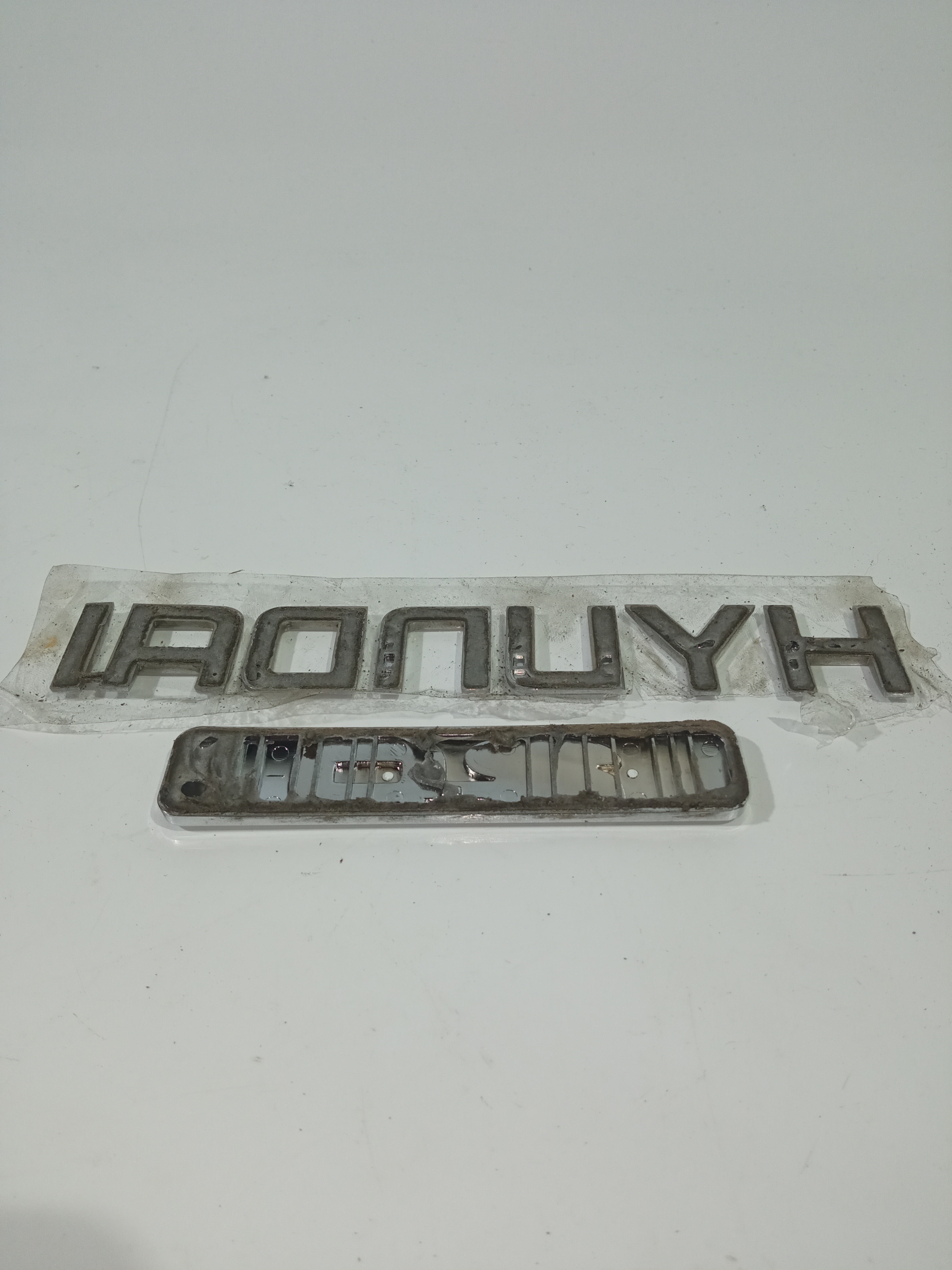 Emblema Cromado Hyundai 2.0 Cromado 3