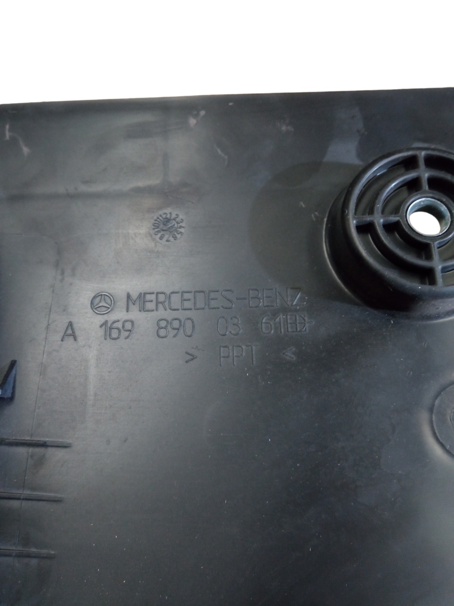 Caixa Do Kit Macaco Original Mercedes A200 2006/2010 5