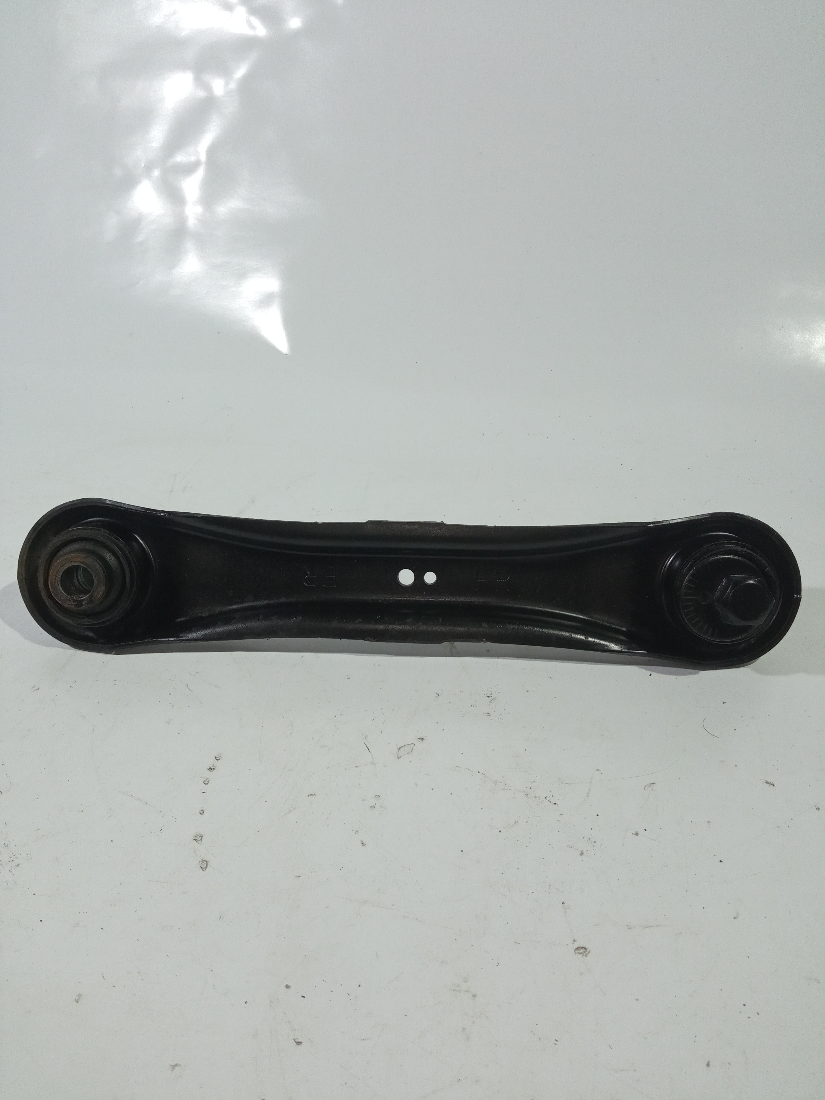 Braço Suspensão Traseiro Direito Mitsubishi Outlander 2012 3