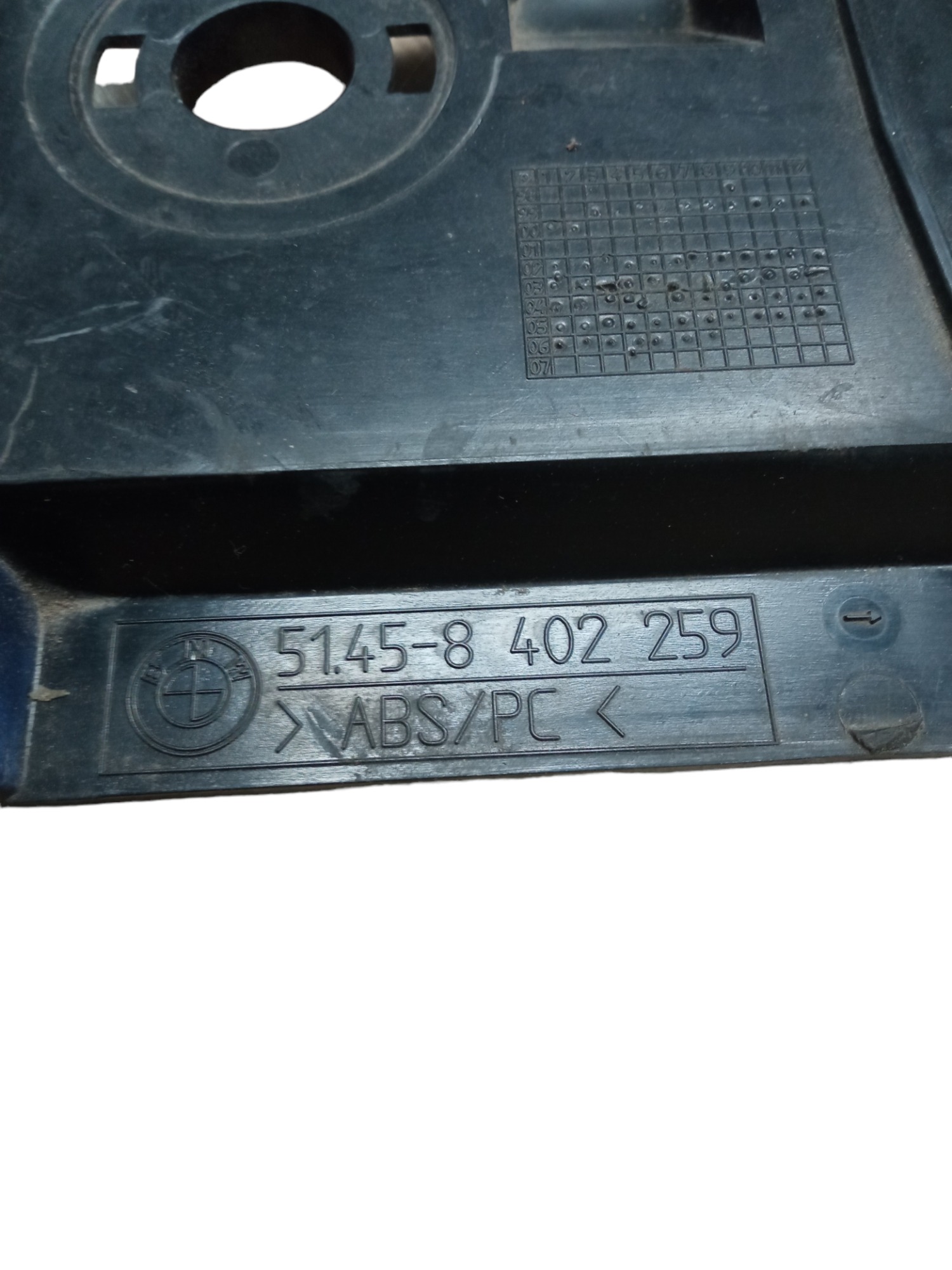 Acabamento Esquerdo Inferior Painel Bmw X5 2000/2005 5