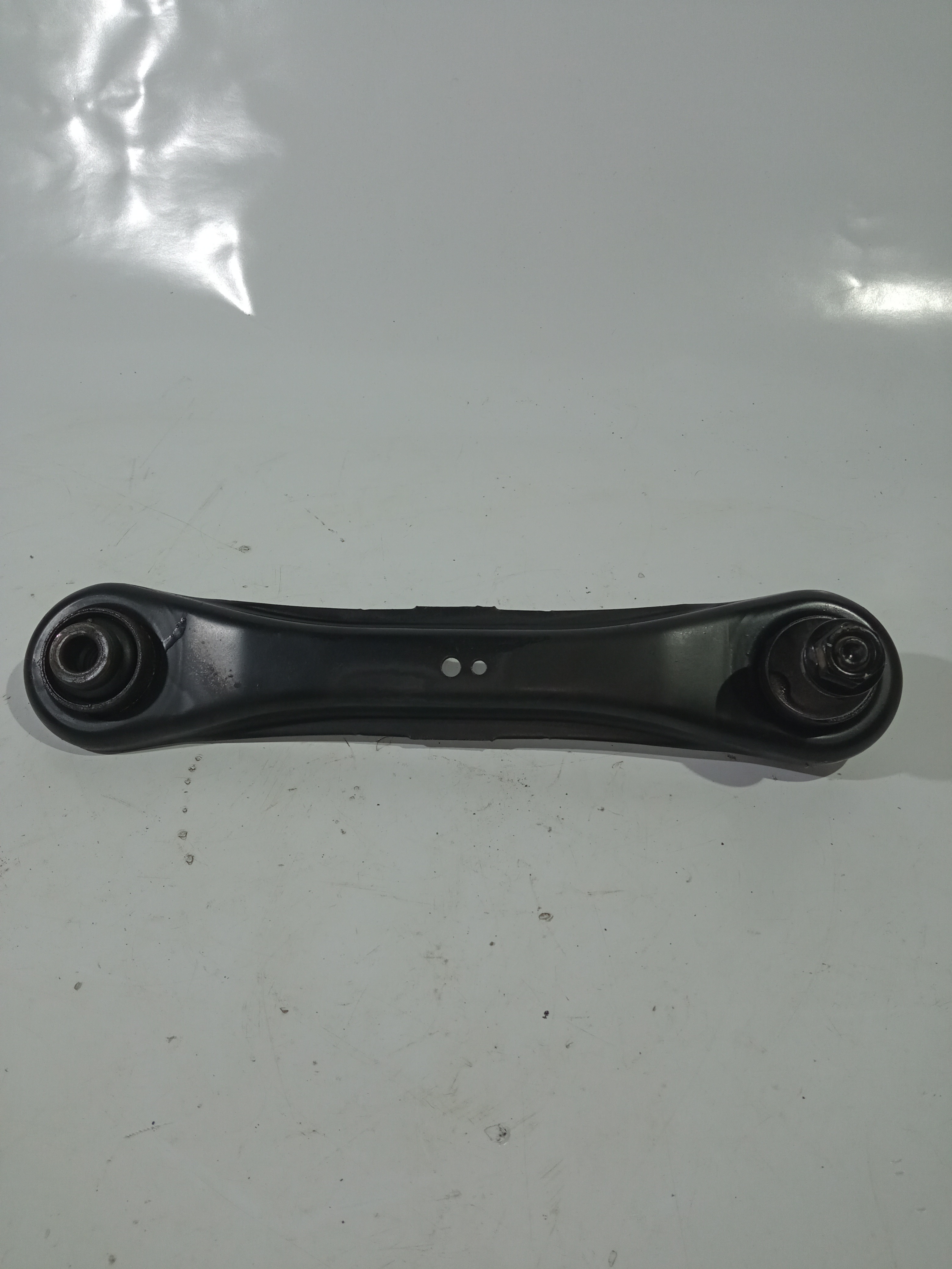 Braço Suspensão Traseiro Direito Mitsubishi Outlander 2012 1