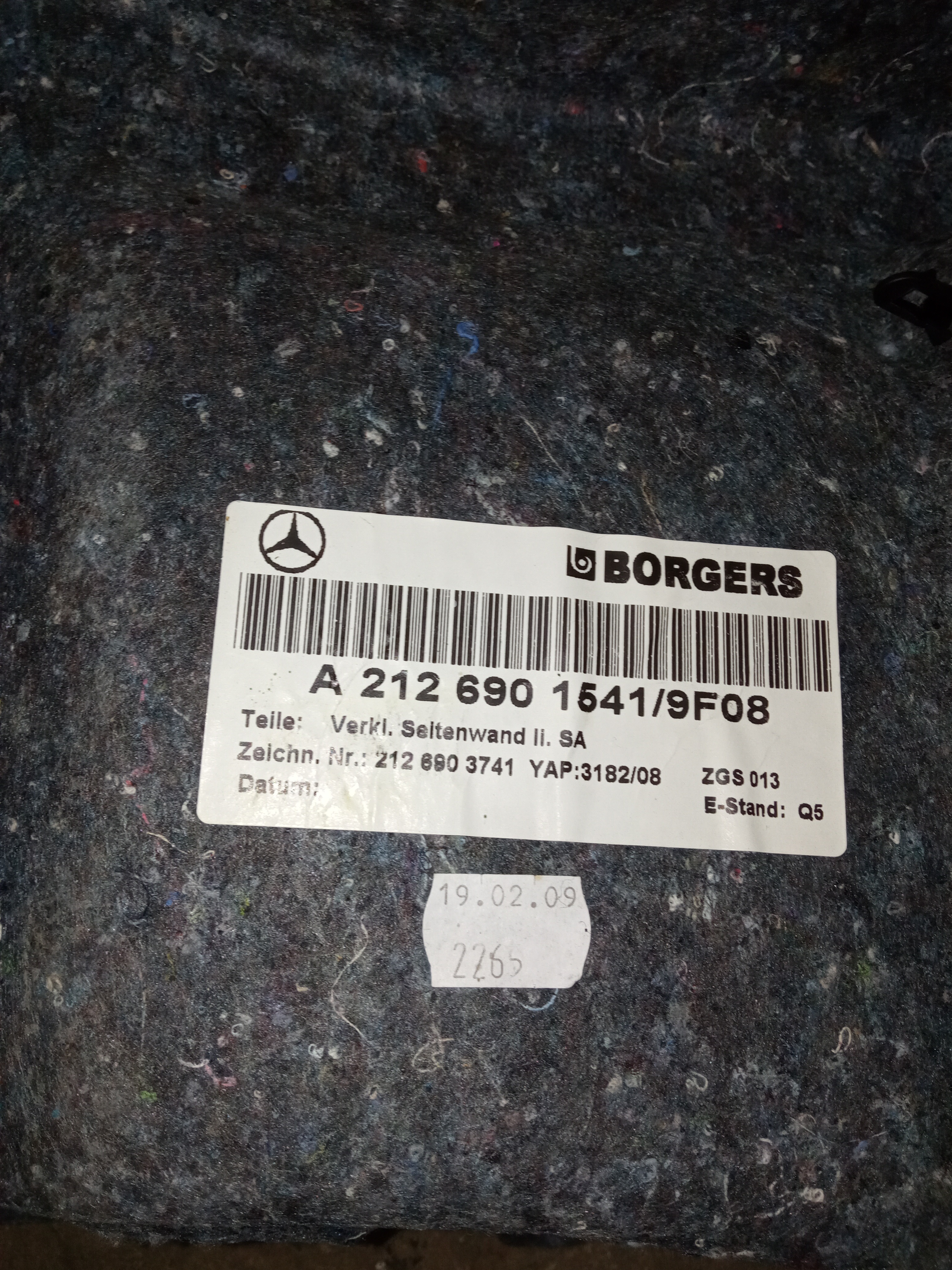 Forro Lateral Esquerdo Porta-malas Mercedes E350 2009/2013 5