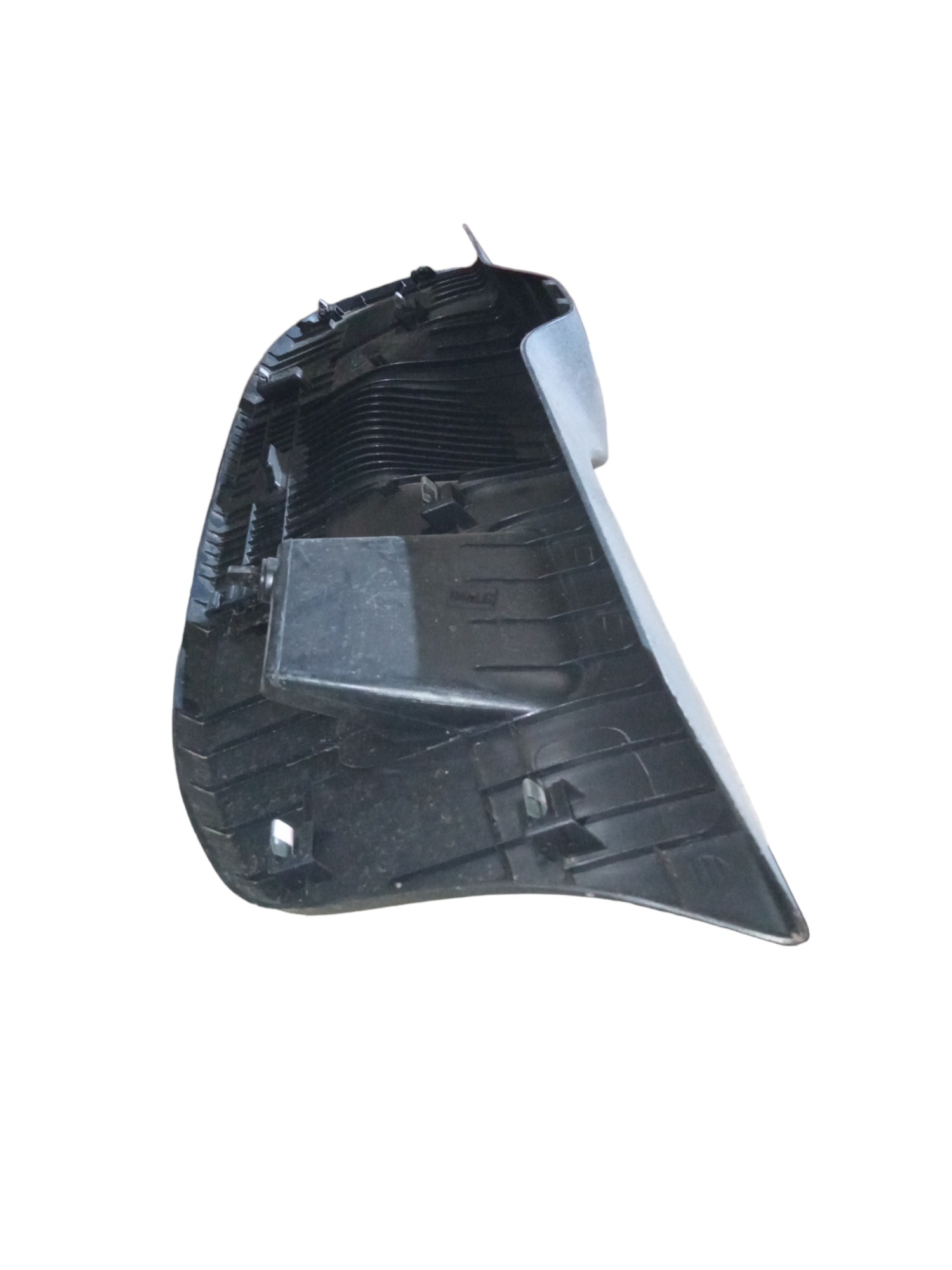 Acabamento Tampa Traseira Original Volkswagen Up 2015/2016  Preto 4