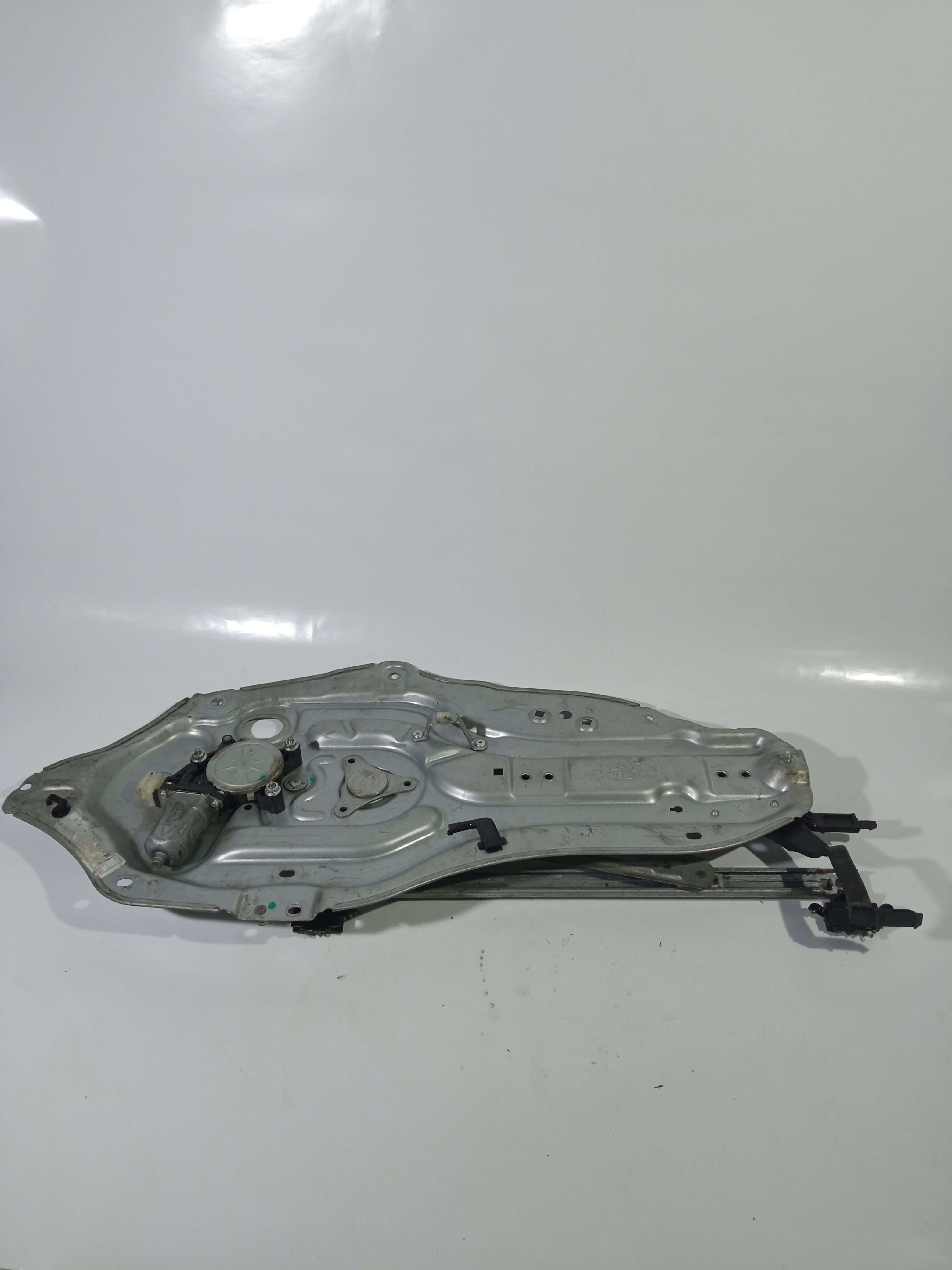 Máquina De Vidro Porta Dianteira Esquerda Kia Cerato 08/11 1