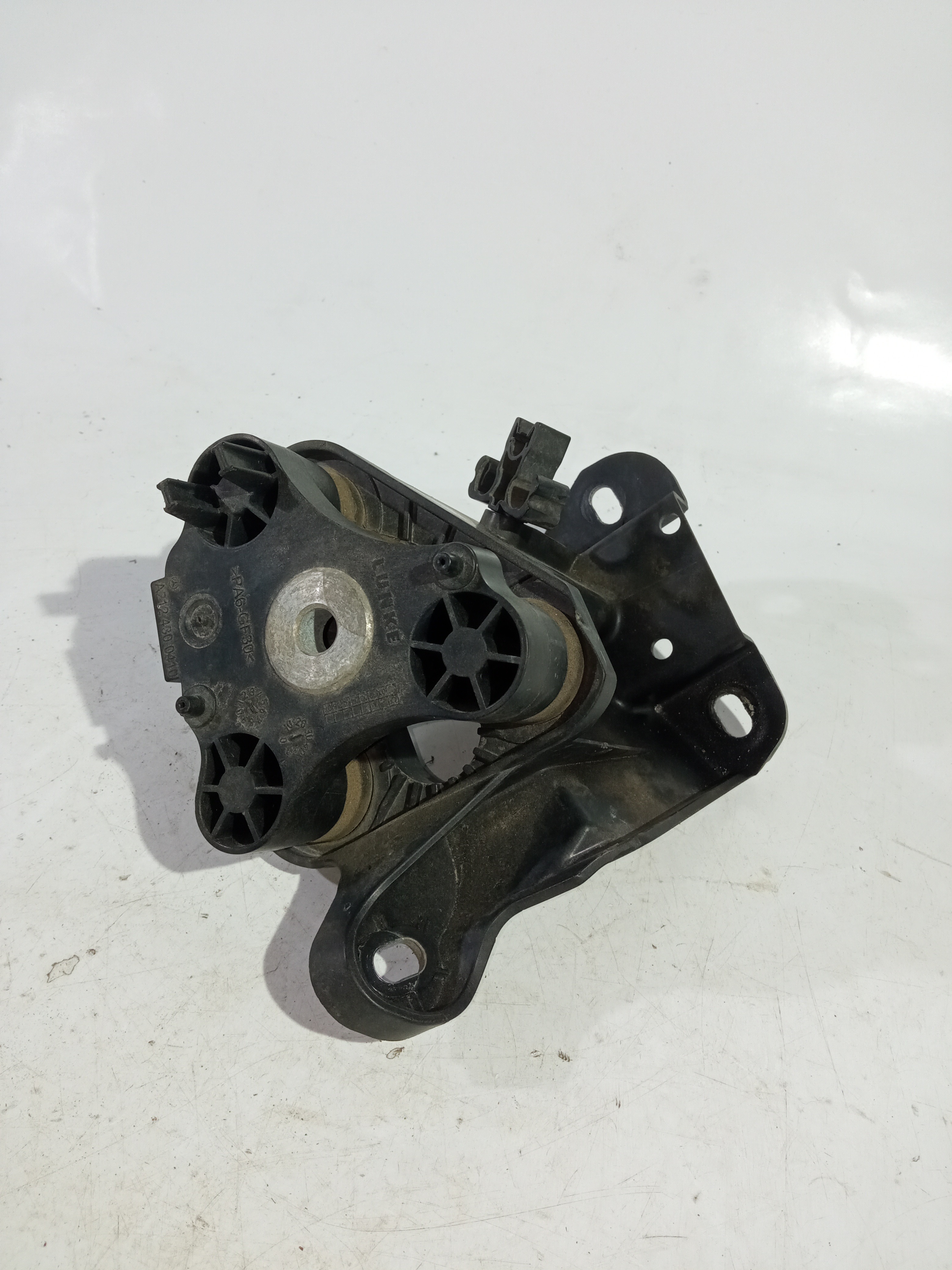 Suporte Bomba Abs Mercedes E350 2009 A 2011 Original 4