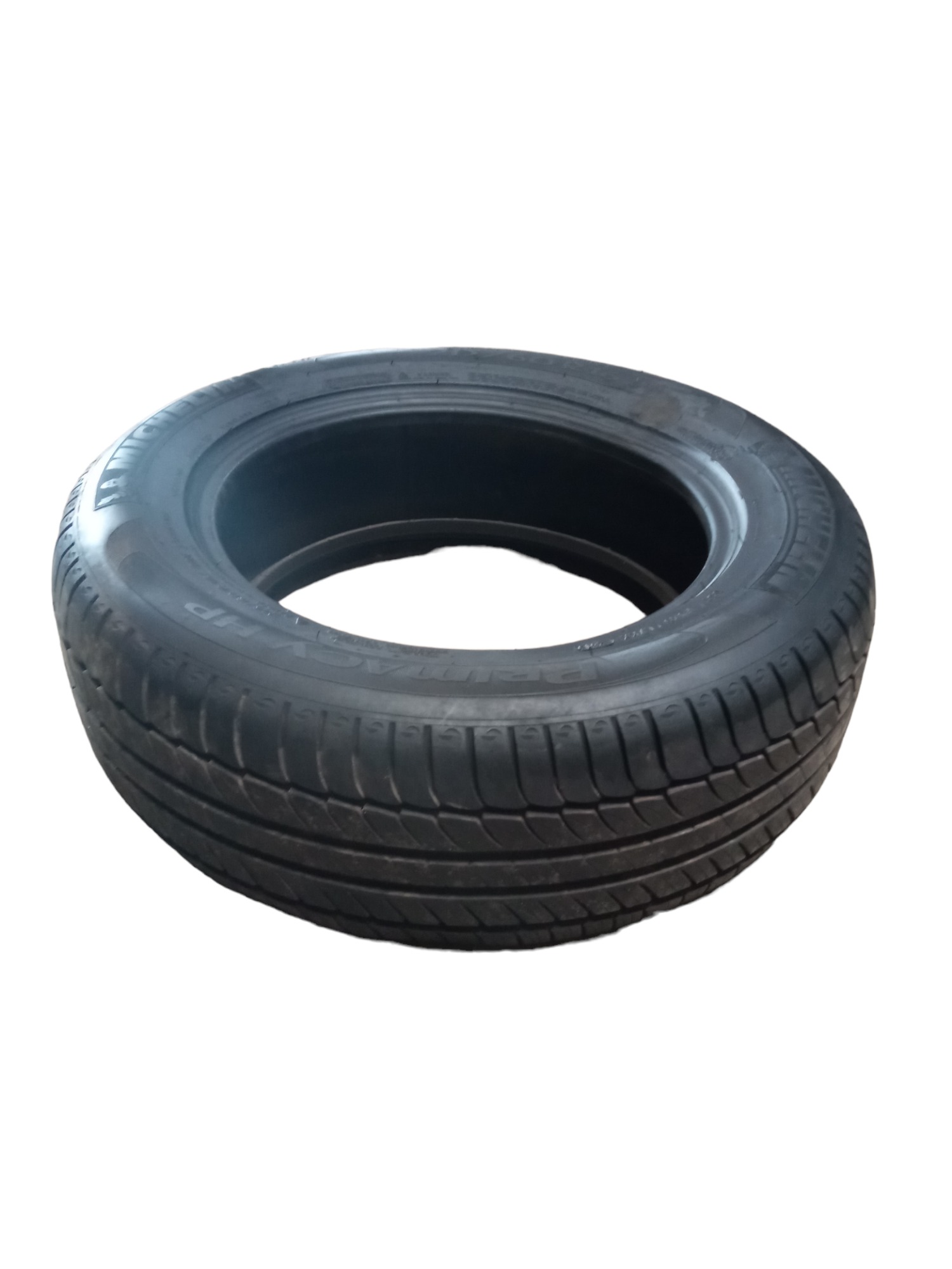 Pneu Michelin 215/60 R16 Usado Com Detalhes 2