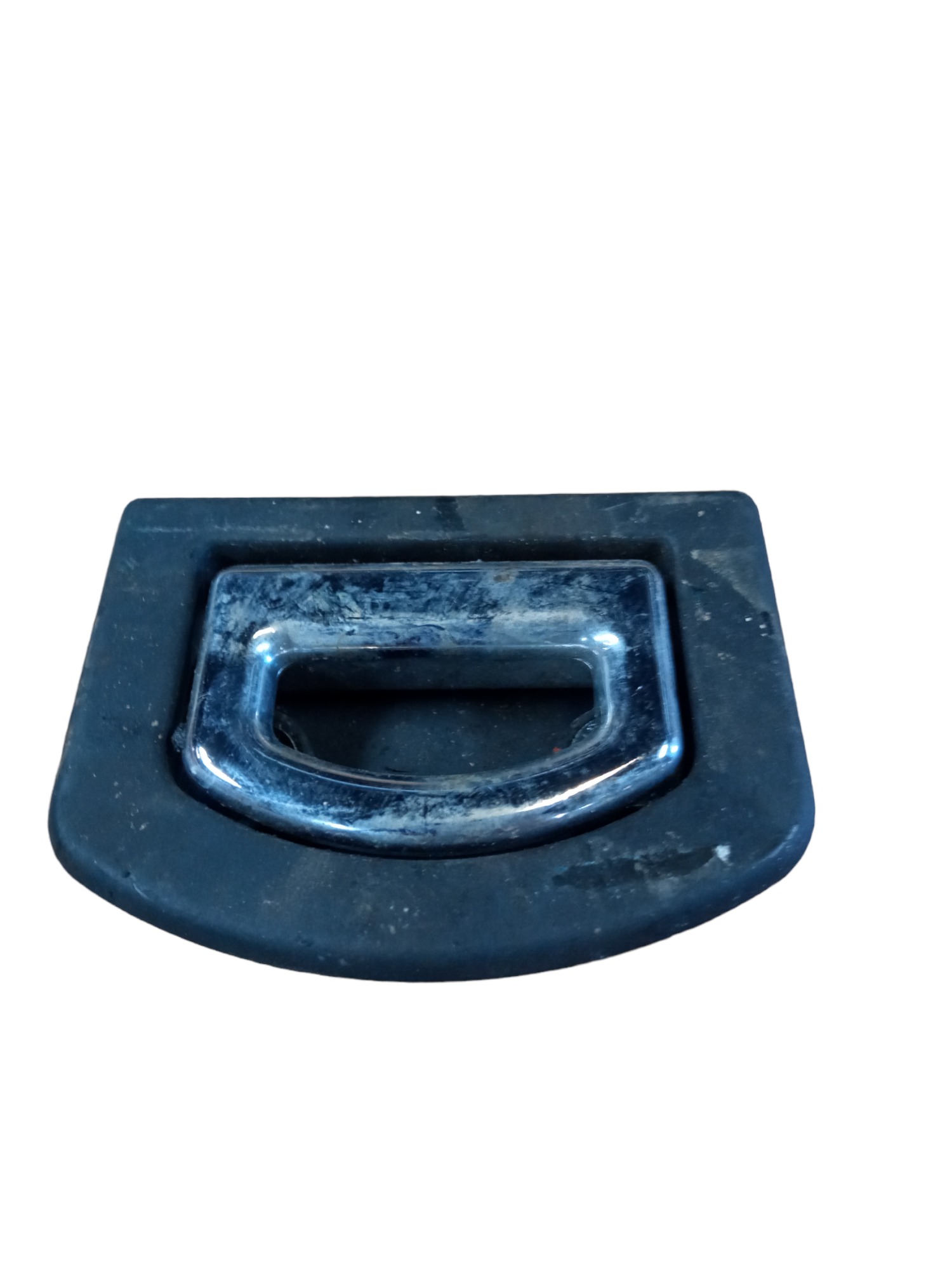 Alça Gancho Puxador Porta Malas Original Audi A6 2000 1