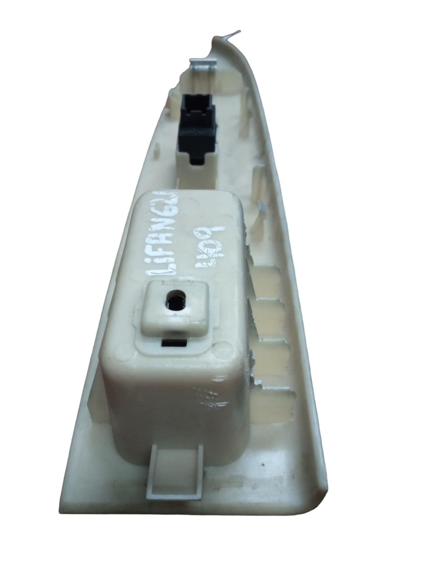 Acabamento Moldura Botão Vidro Elétrico D/d Lifan 620 2012 4