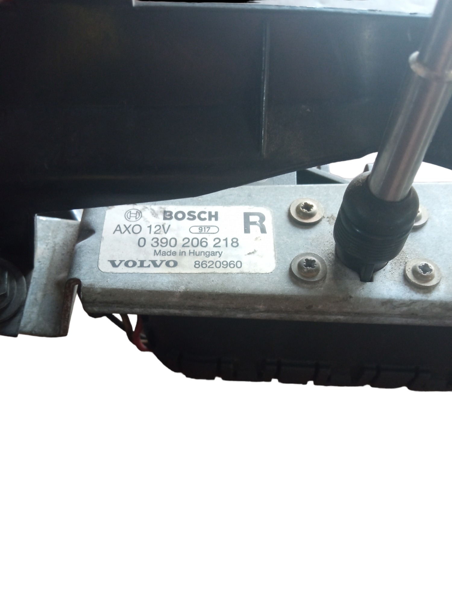 Motor Limpador De Farol Lado Direito Volvo Xc70. M.v 4
