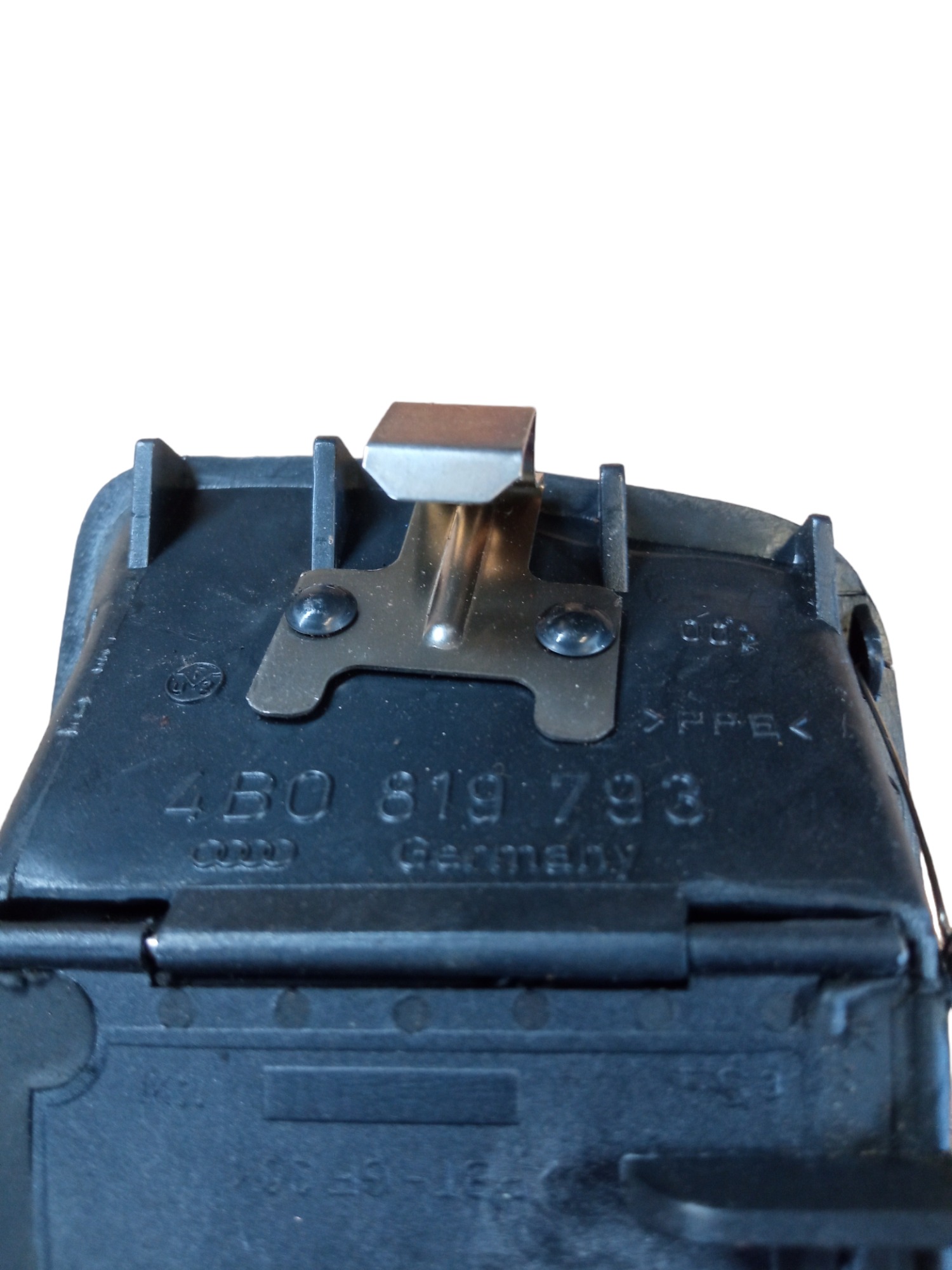 Difusor Esquerdo Saida De Ar Superior Painel Audi A6 2000 5