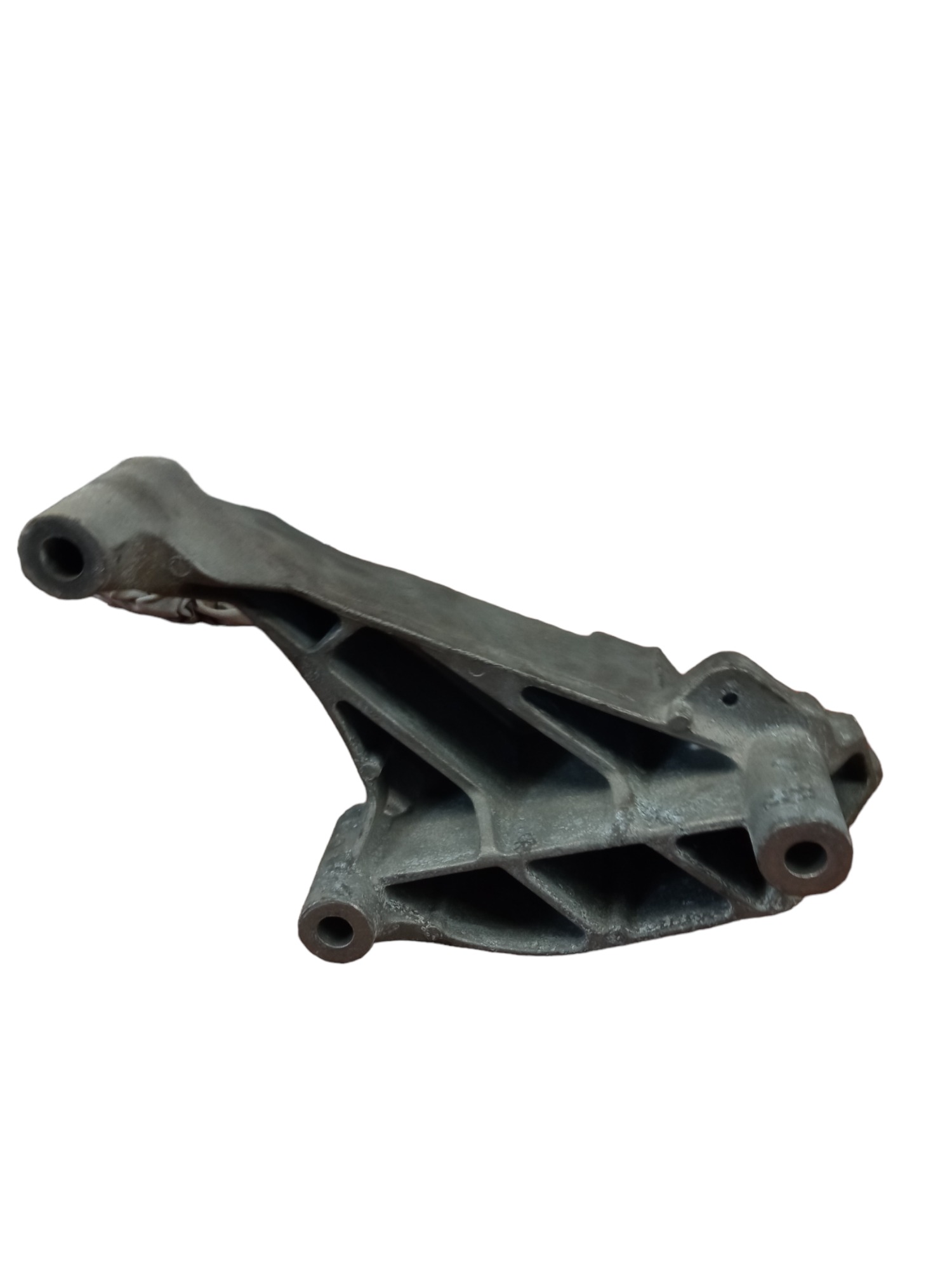 Suporte Alternador Gm Tracker Cruze 2016/2018 1.4 Turbo M.v 5